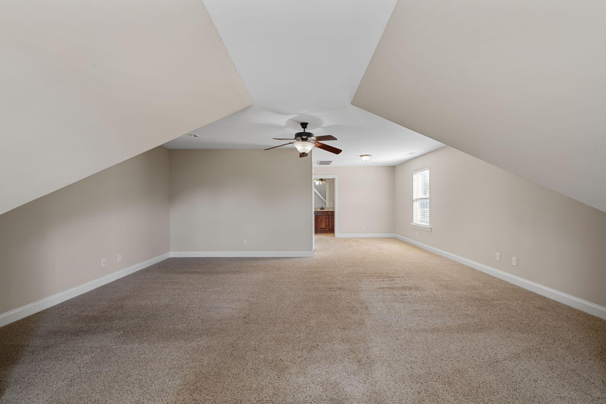 8557 Seven Lakes Drive Property Photo 43