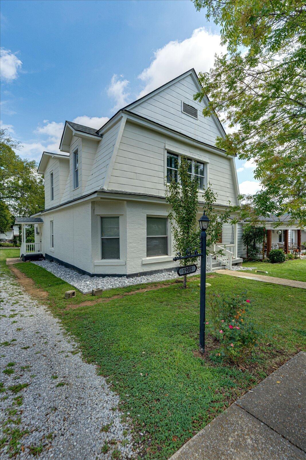 1905 Ivy Street Property Photo 4