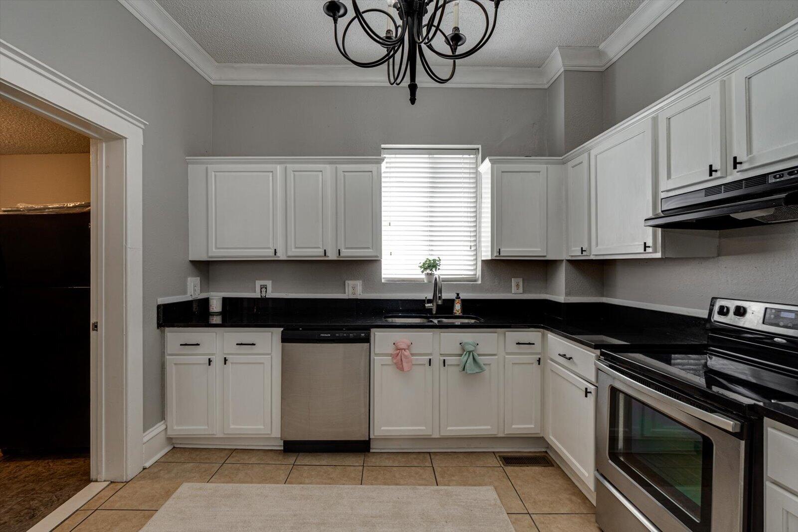 1905 Ivy Street Property Photo 12