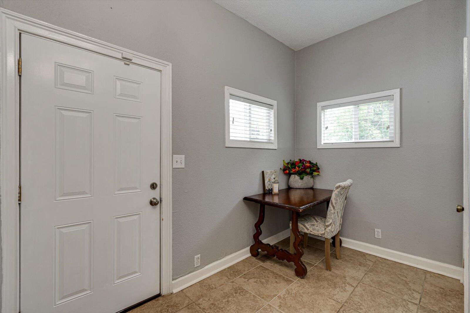 1905 Ivy Street Property Photo 17