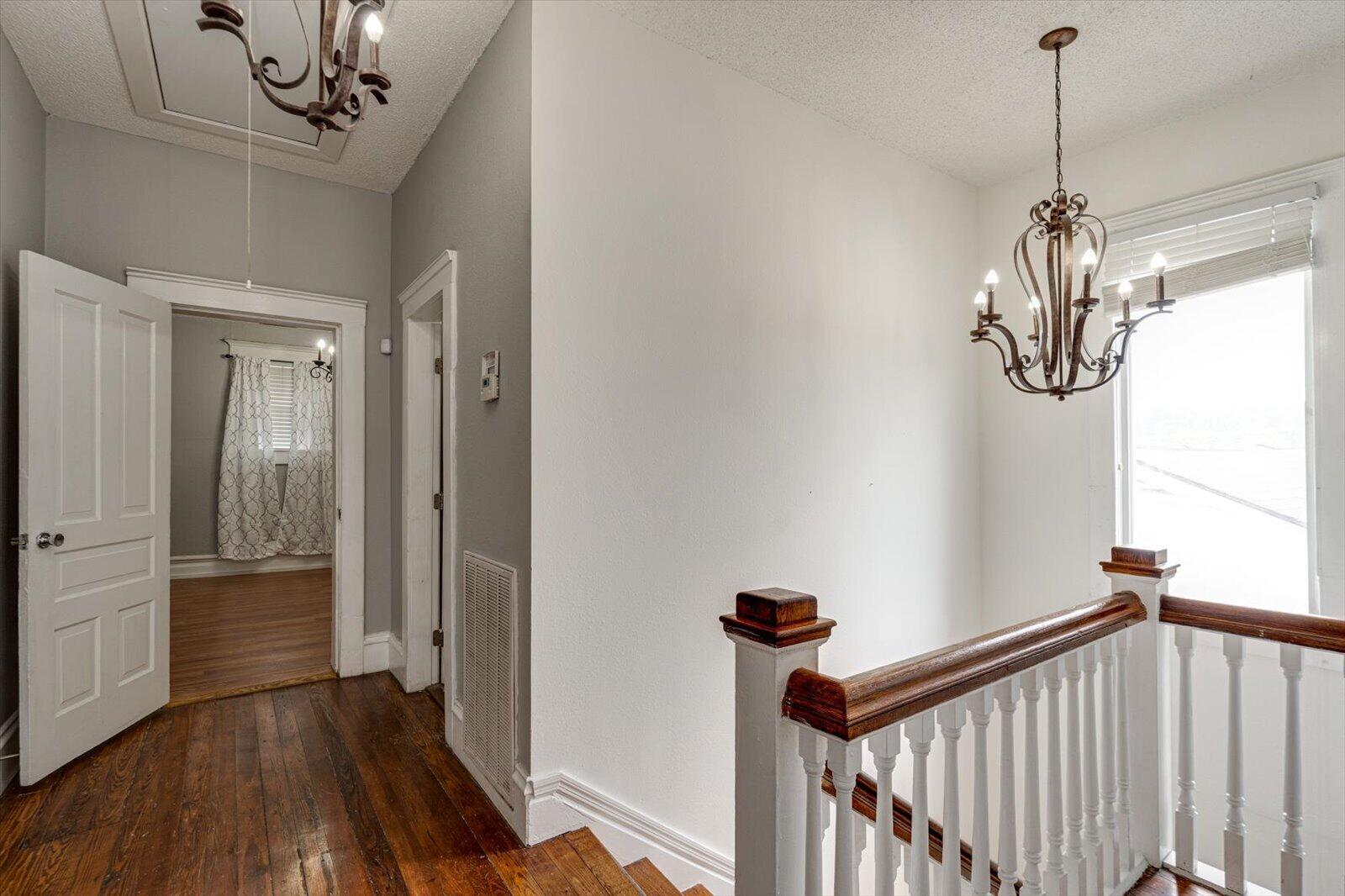 1905 Ivy Street Property Photo 20