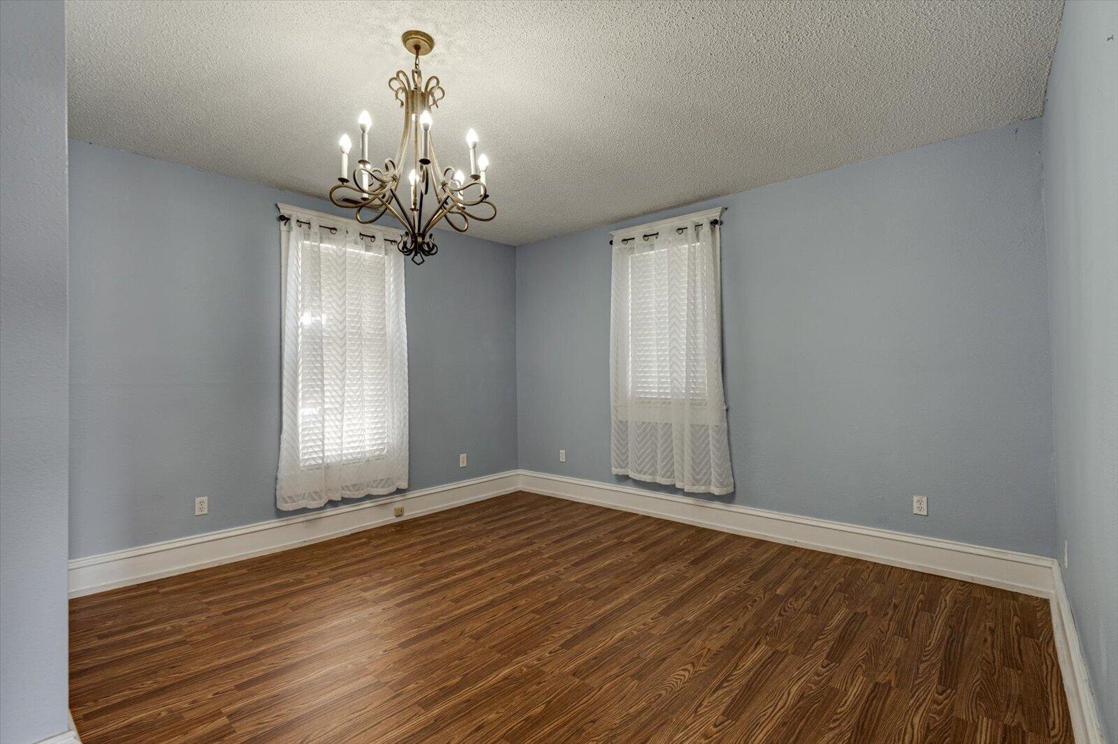 1905 Ivy Street Property Photo 27