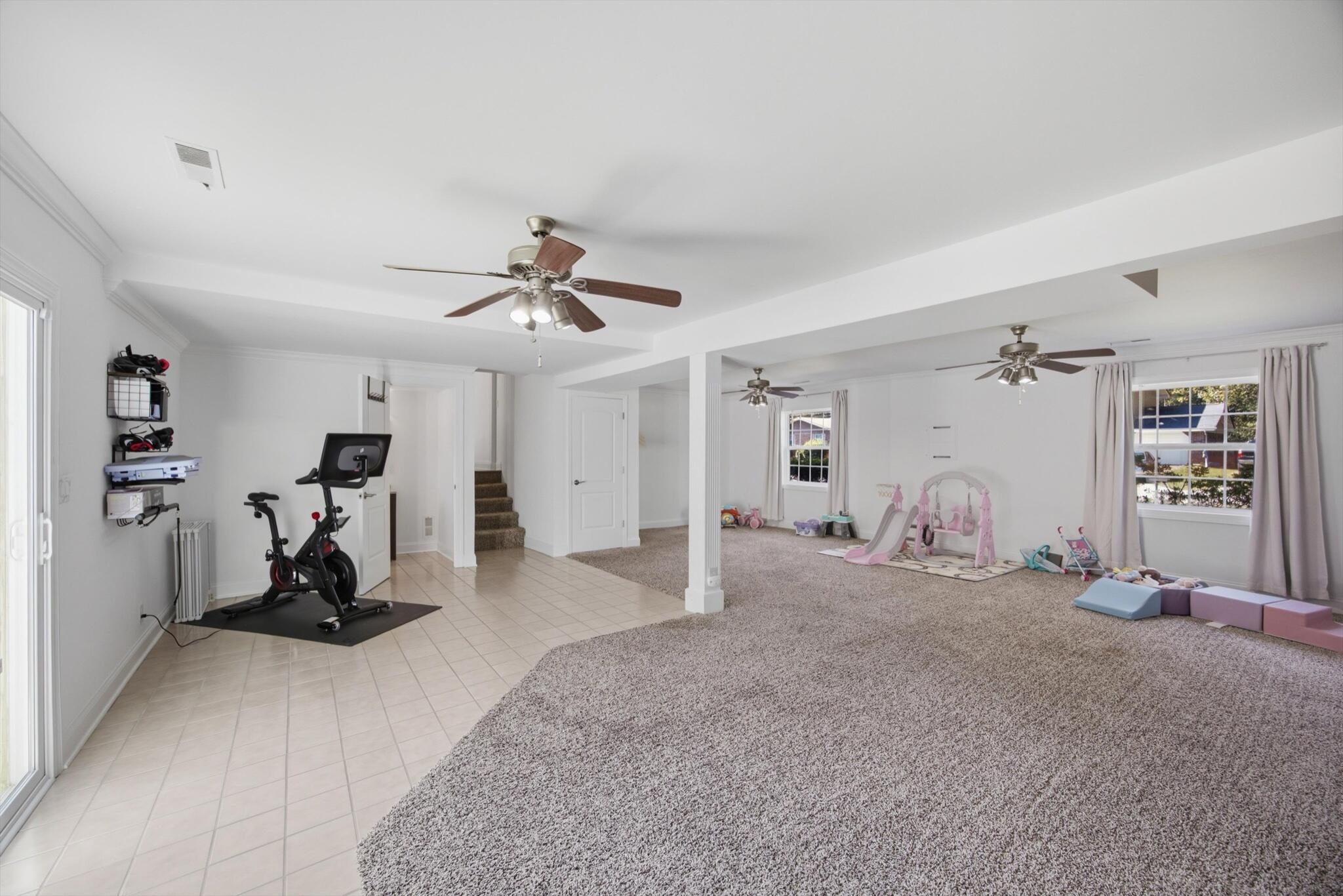 8252 Oxford Drive Property Photo 25