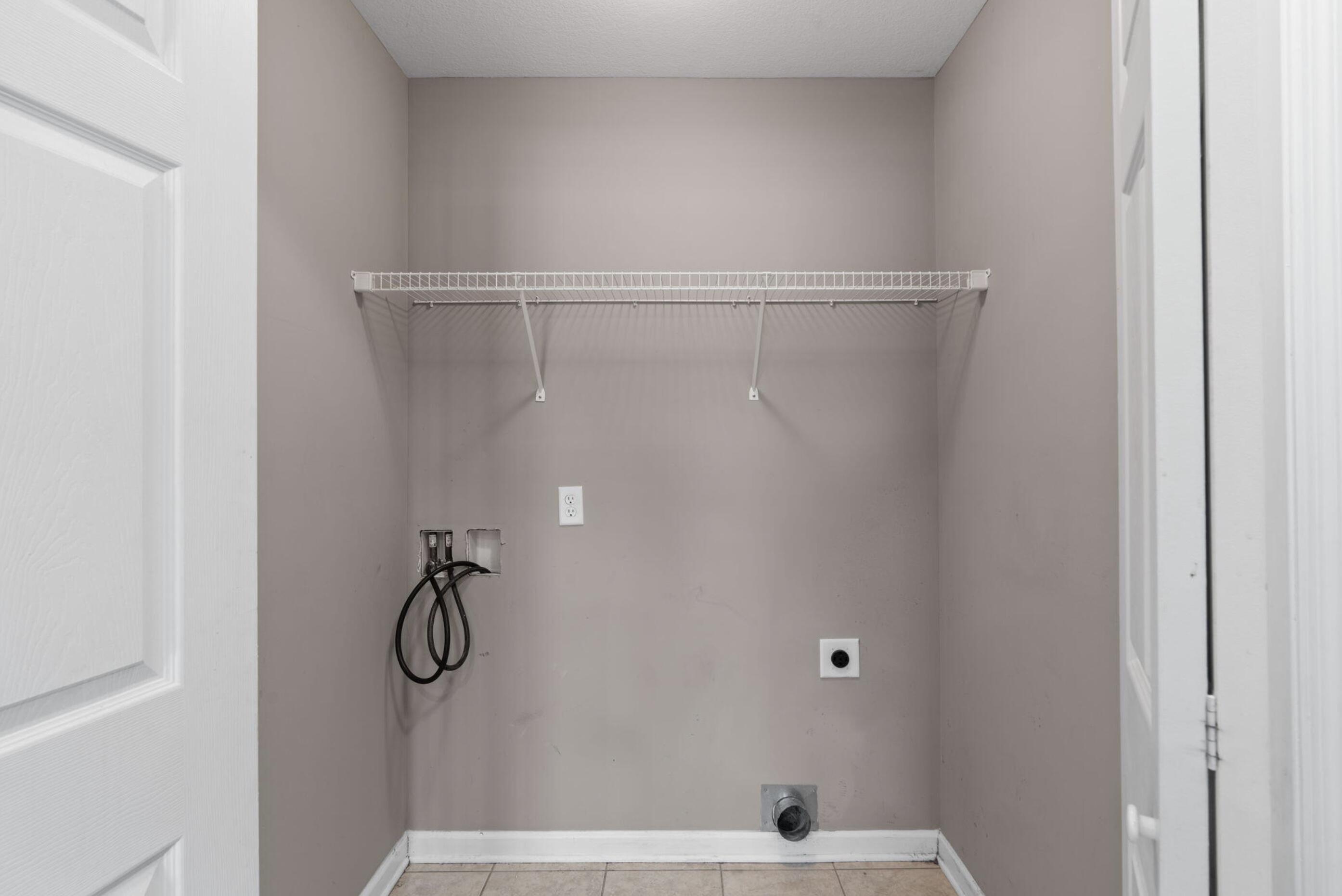 7358 Pfizer Drive Property Photo 19