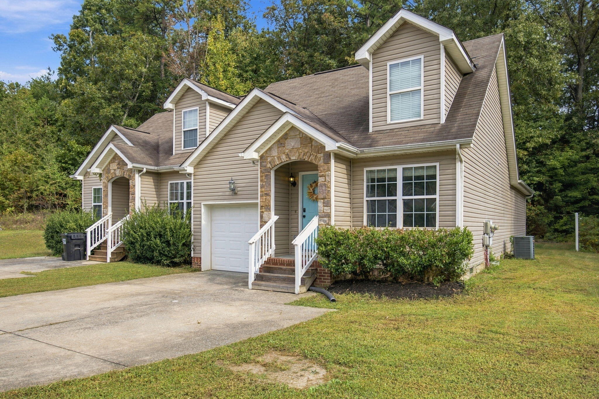 1699 Short Leaf Lane Property Photo 3