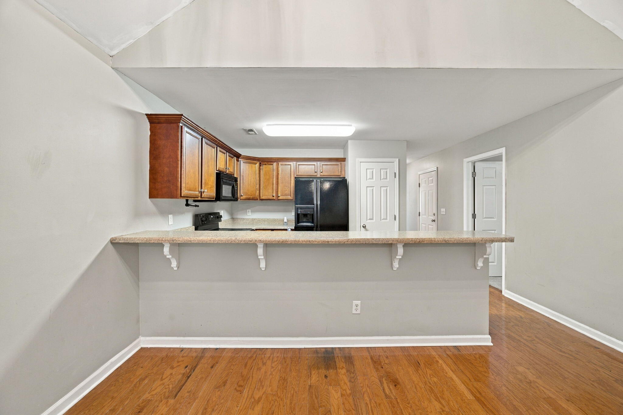1699 Short Leaf Lane Property Photo 8