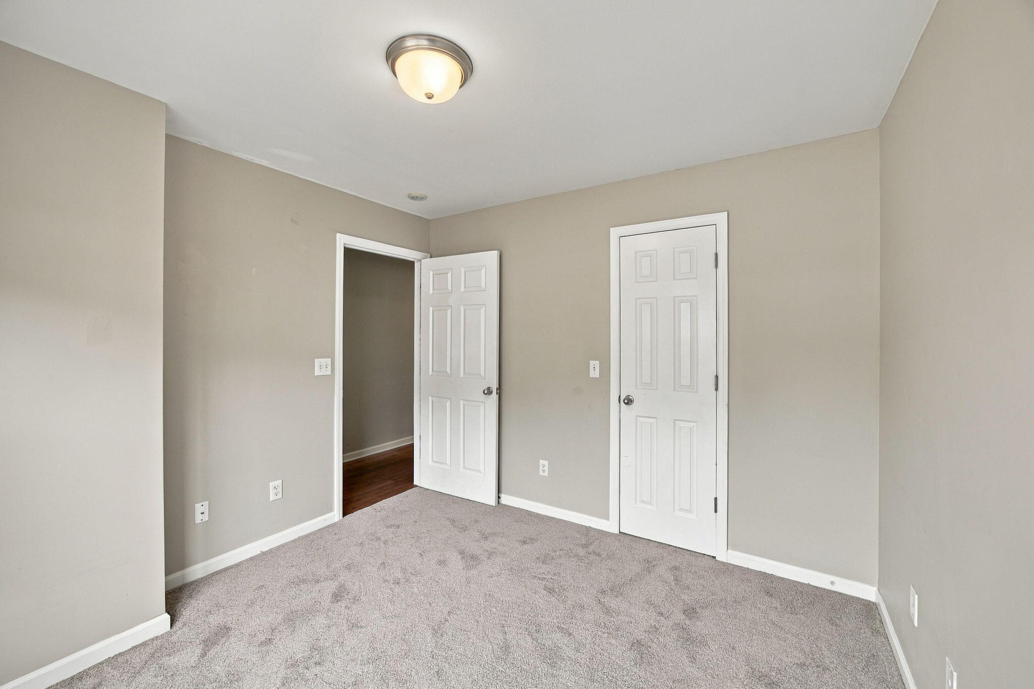 1699 Short Leaf Lane Property Photo 13