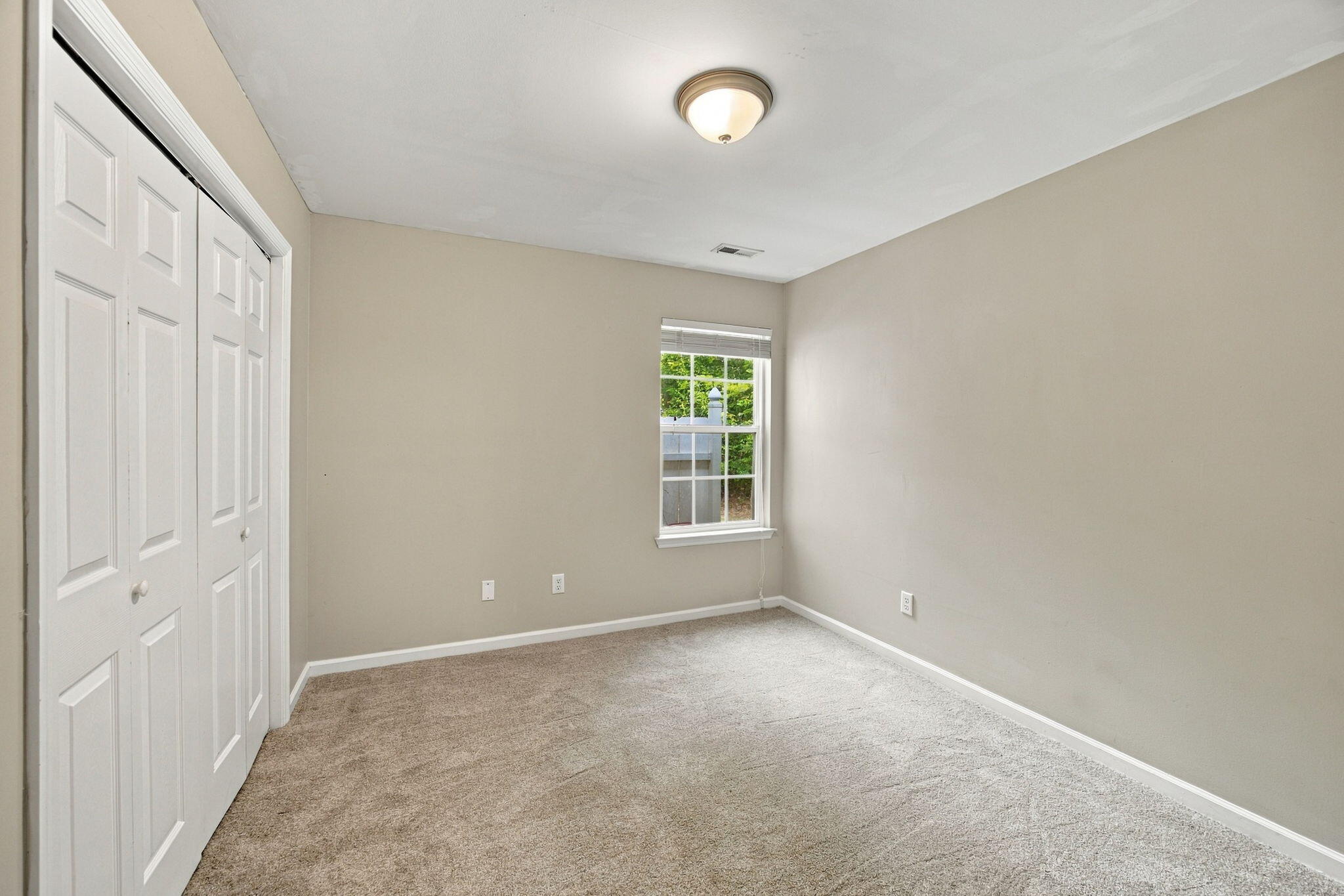 1699 Short Leaf Lane Property Photo 14
