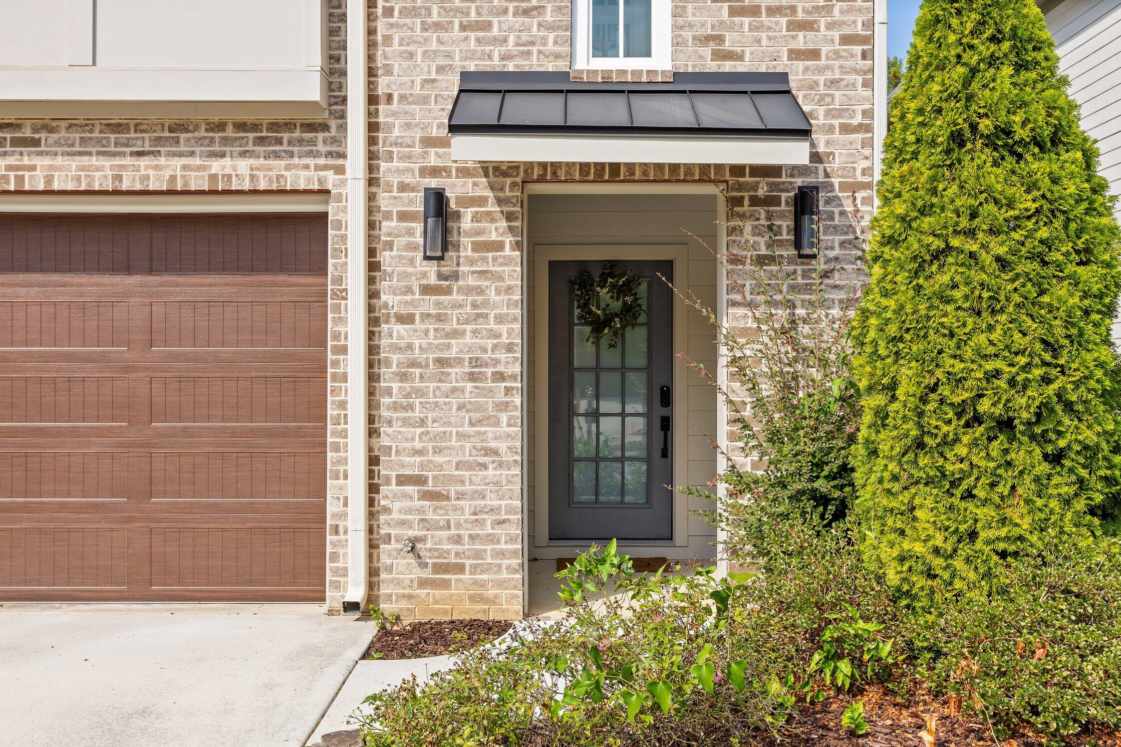 1349 Carrington Way Property Photo 3