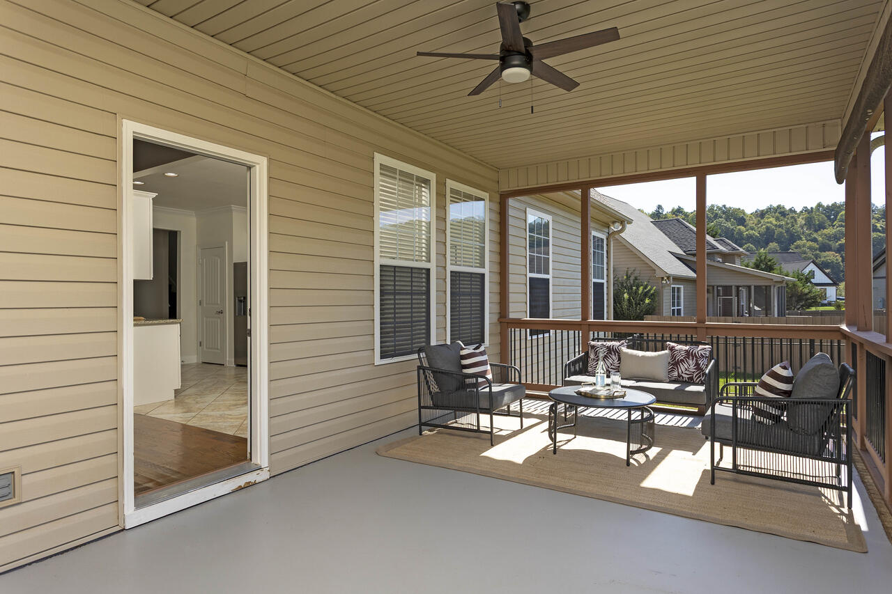 152 Winding Glen Drive Nw Property Photo 49
