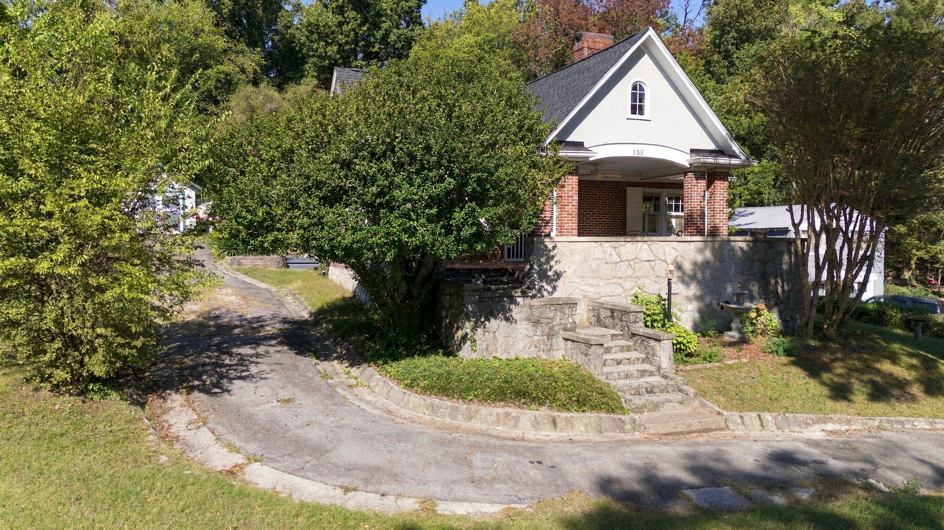 159 Gardner Street Property Photo 44