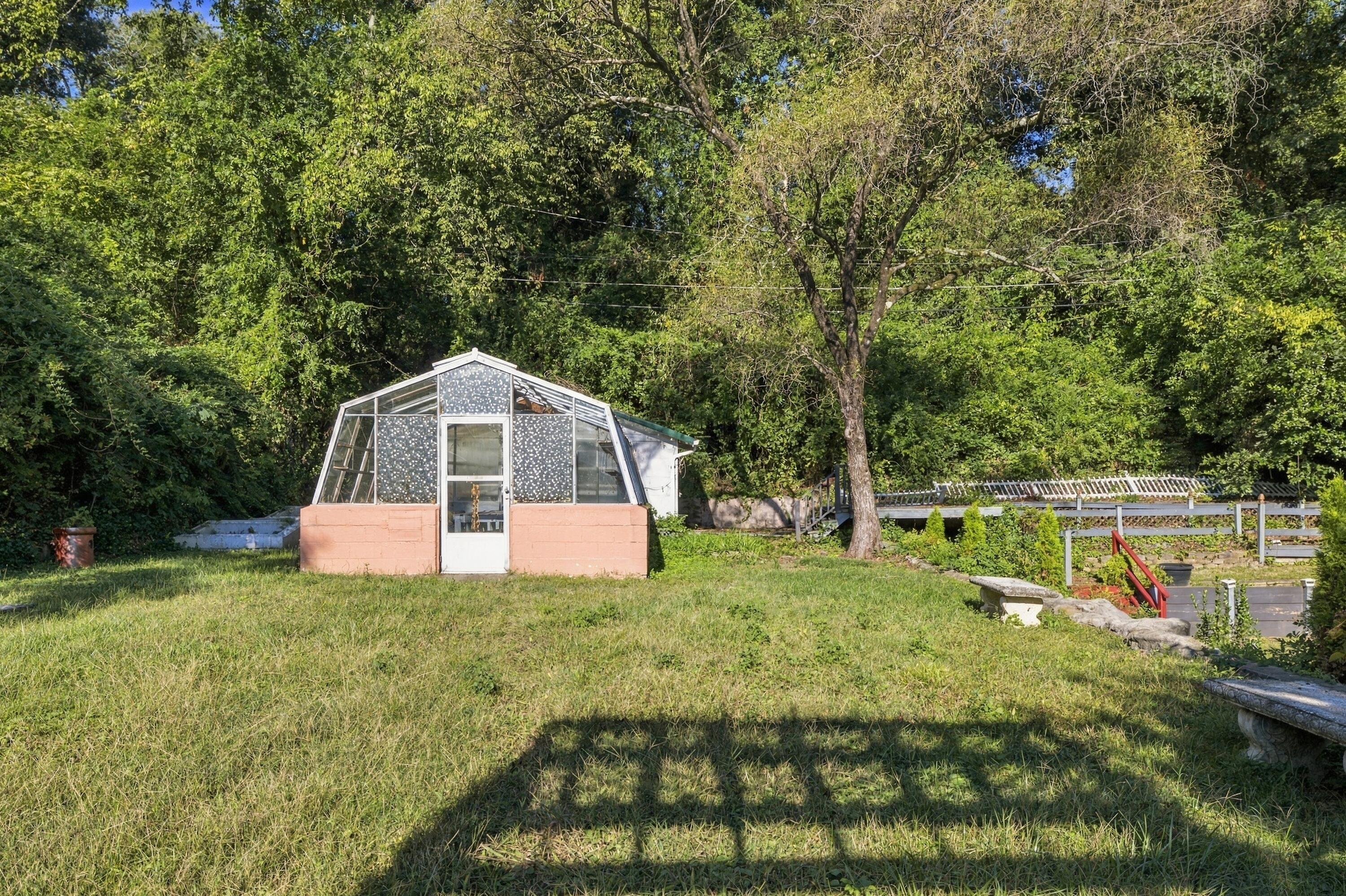159 Gardner Street Property Photo 52