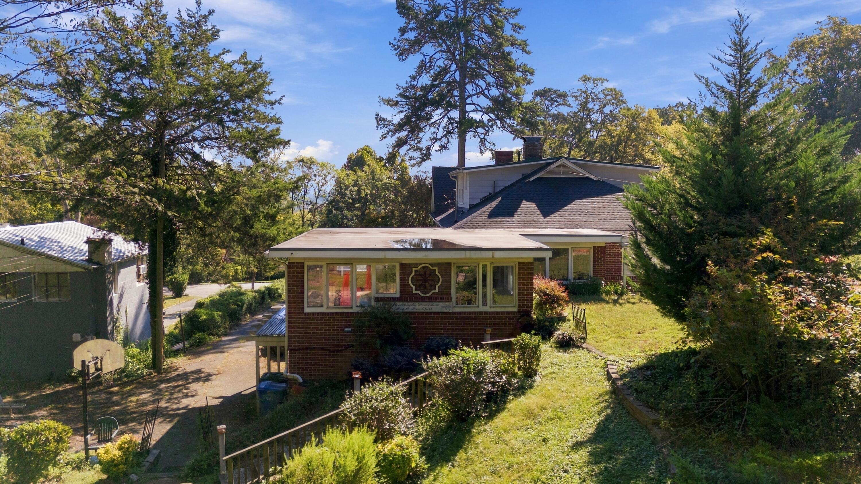 159 Gardner Street Property Photo 54