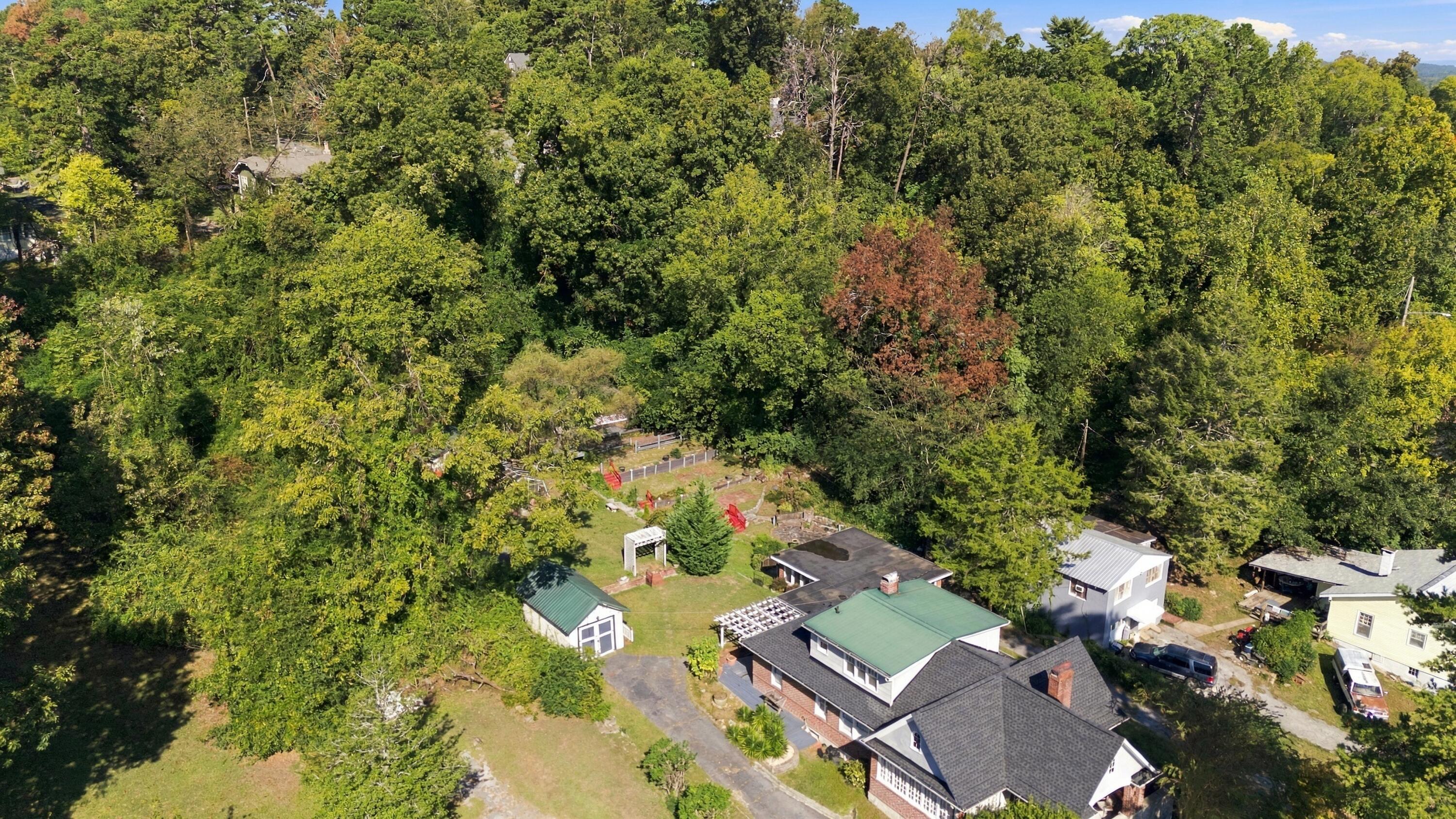 159 Gardner Street Property Photo 56