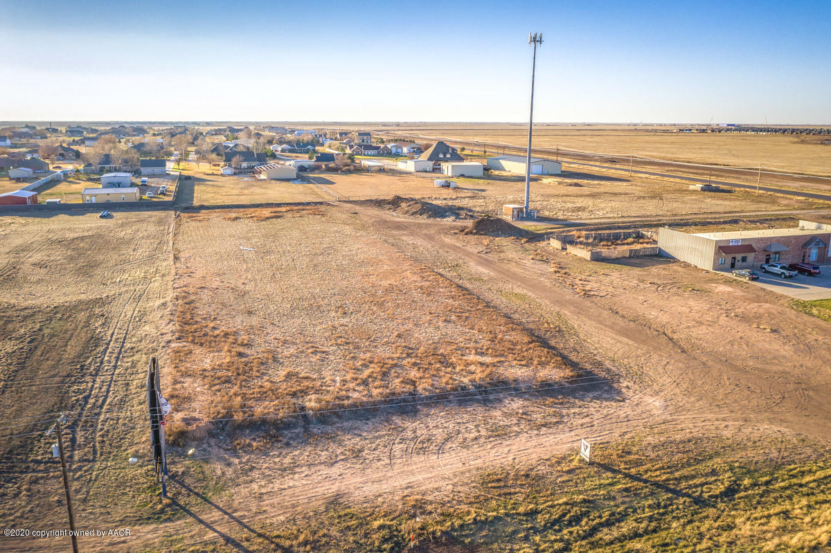 8960 Fm 2590 Property Photo 3