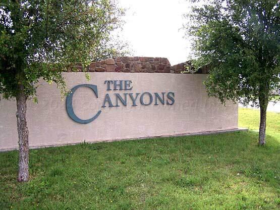 816 Canyon Parkway Property Photo 3