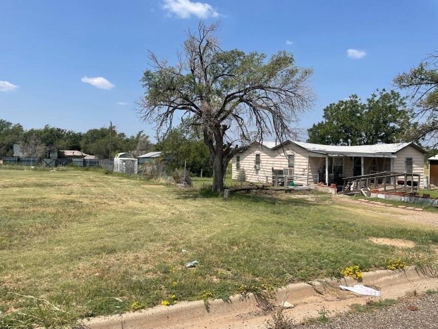 905 N Adams Street Property Photo 2
