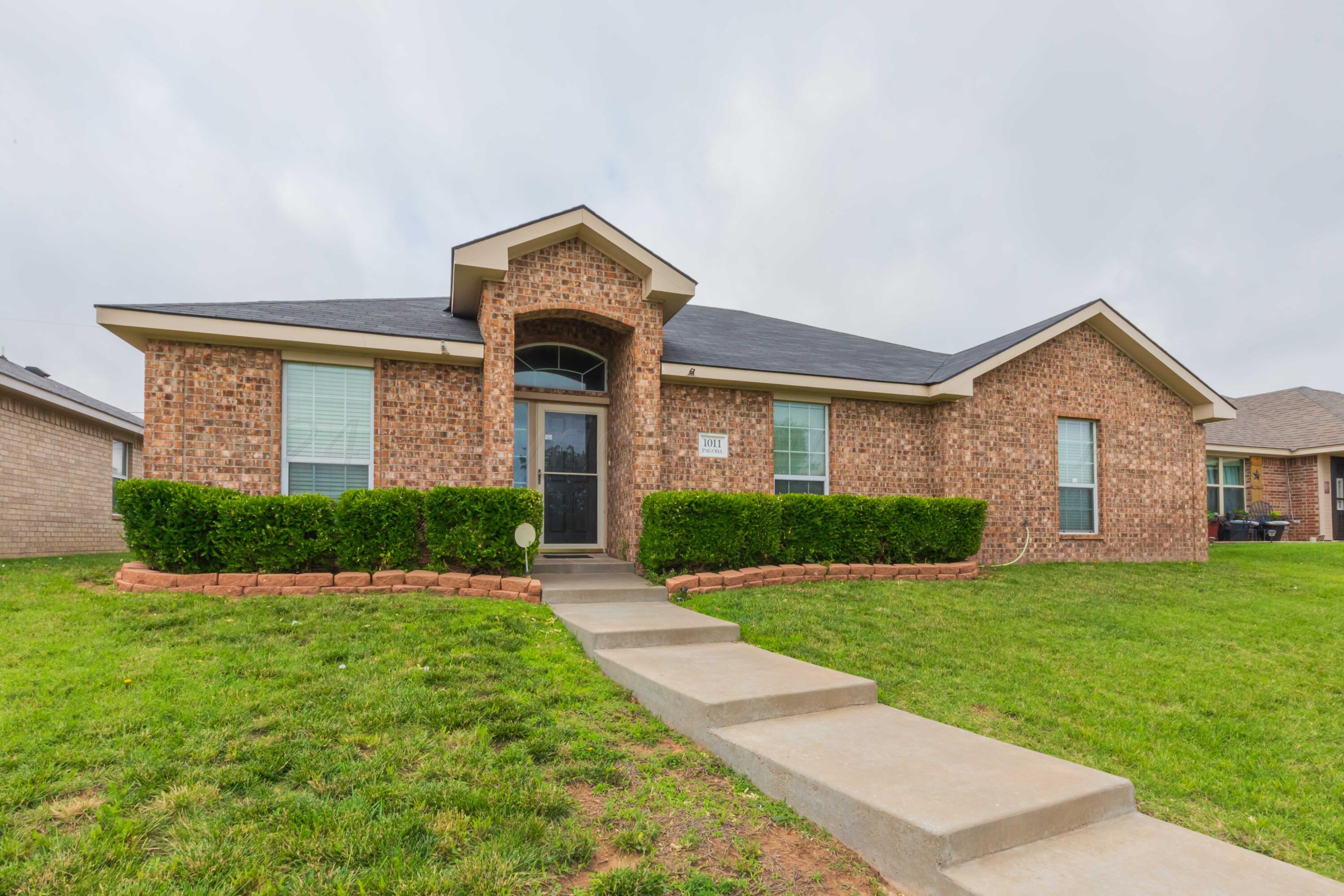 1011 Pagoda Property Photo