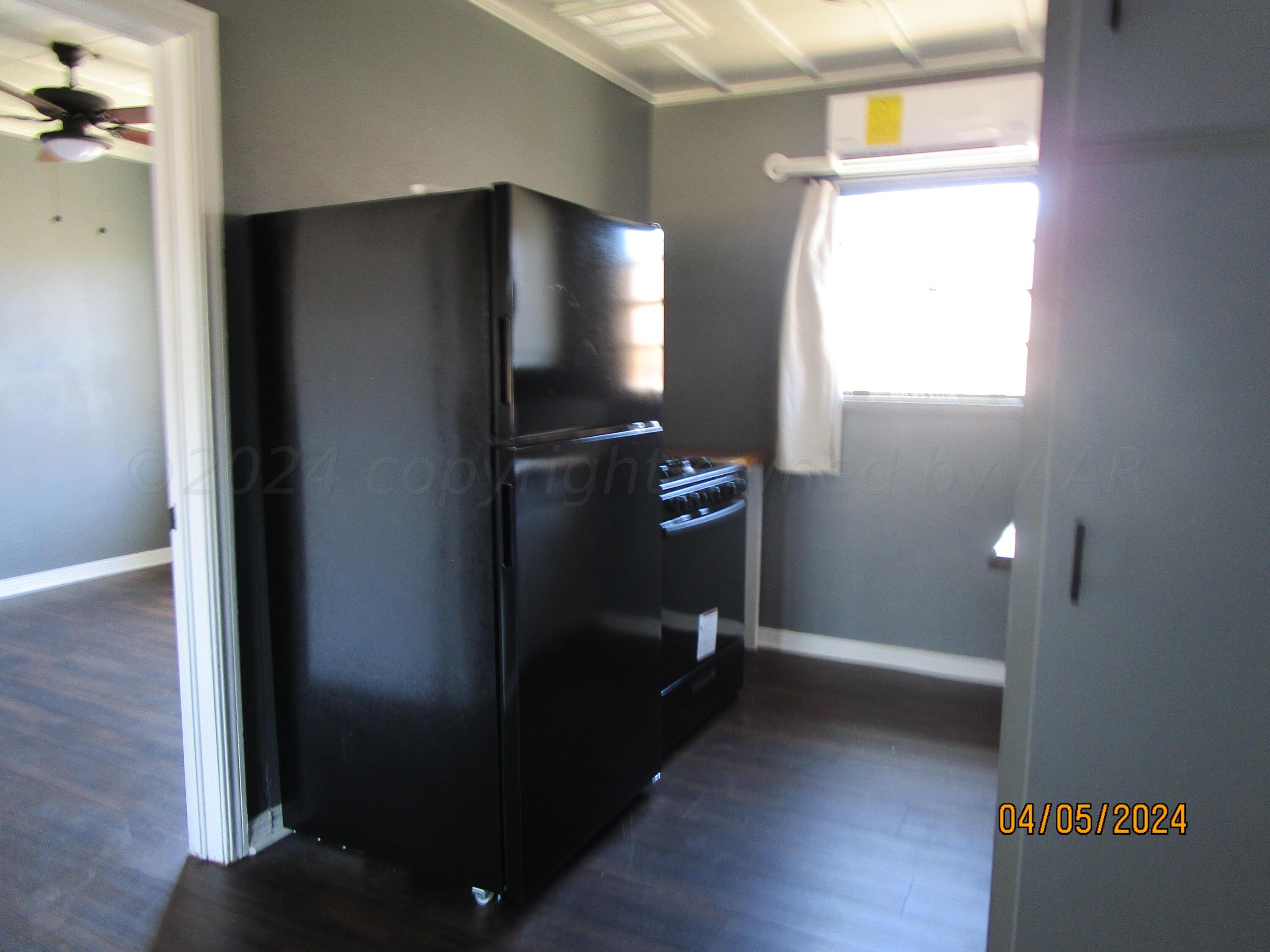 415 N Harvey #5 Property Photo 3
