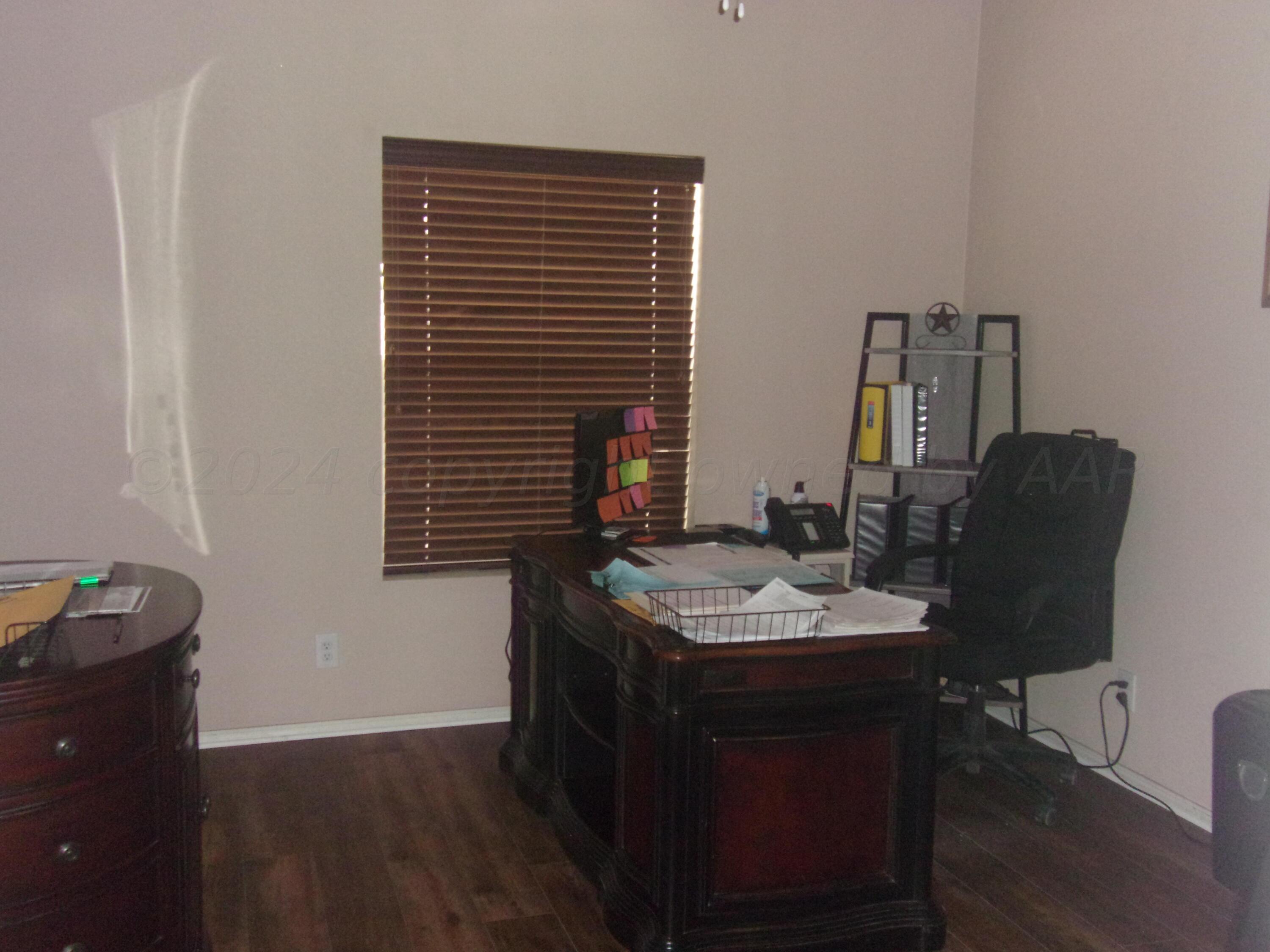 109 Pine Street Property Photo 30