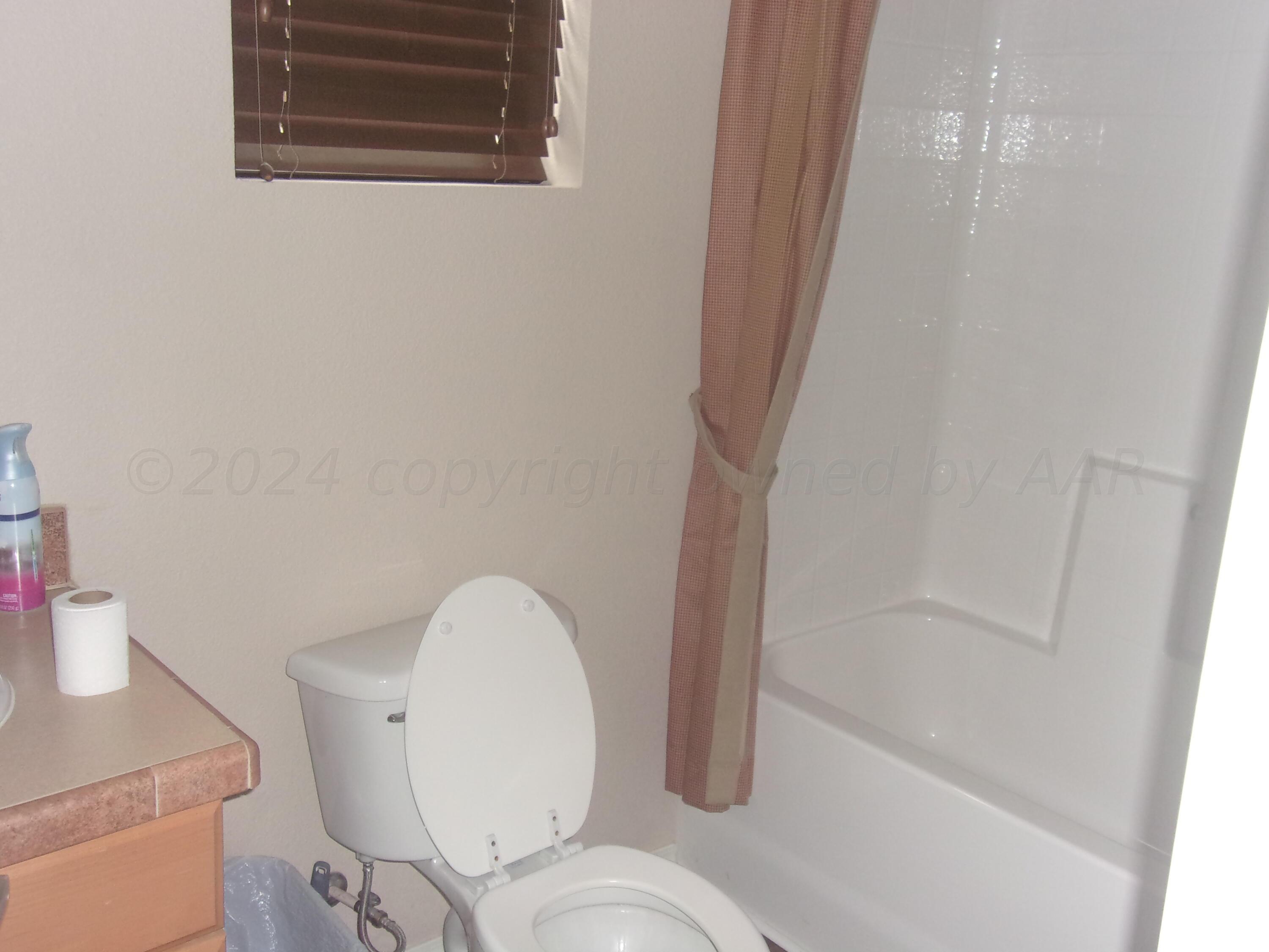 109 Pine Street Property Photo 31