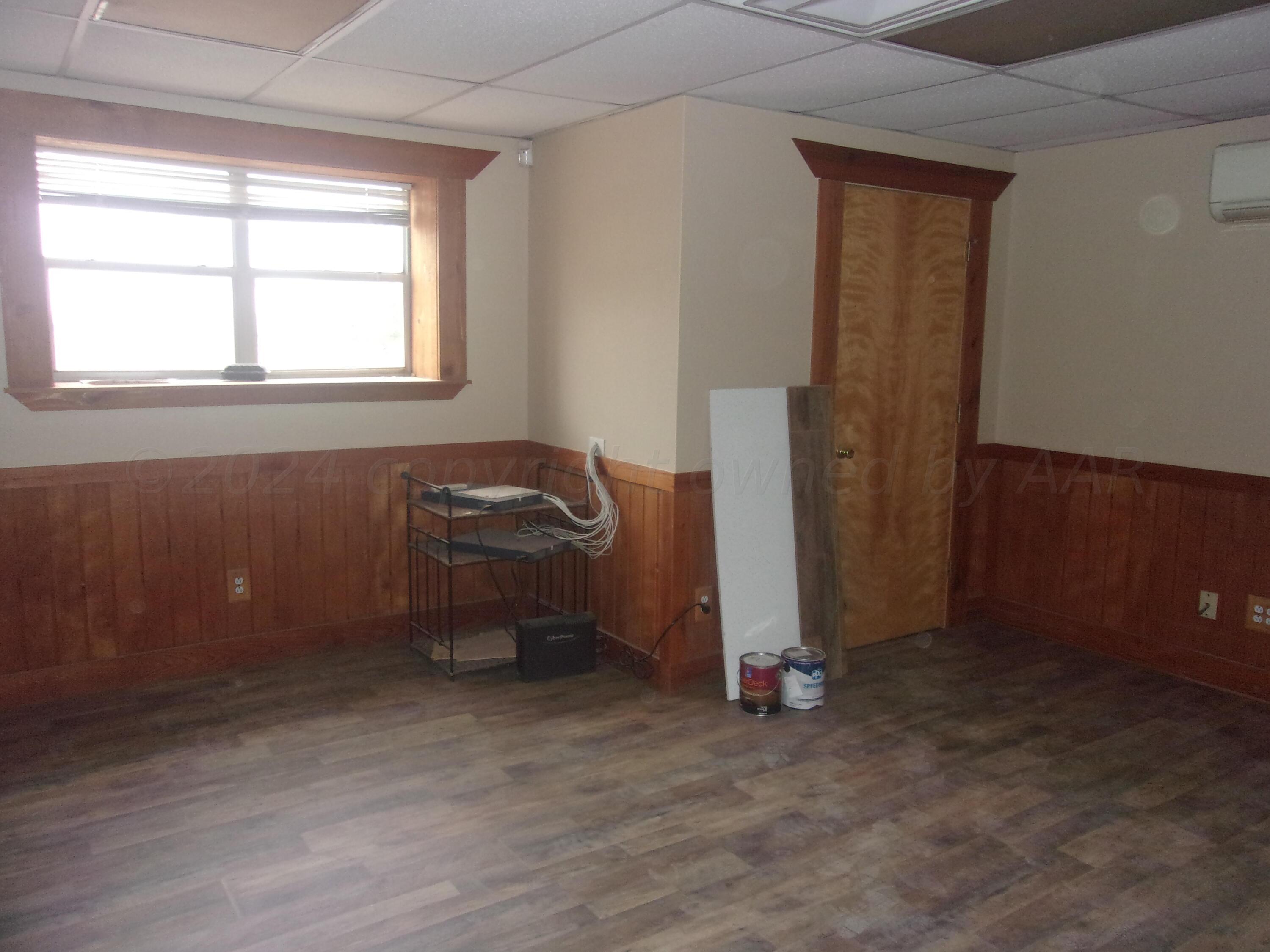 109 Pine Street Property Photo 35