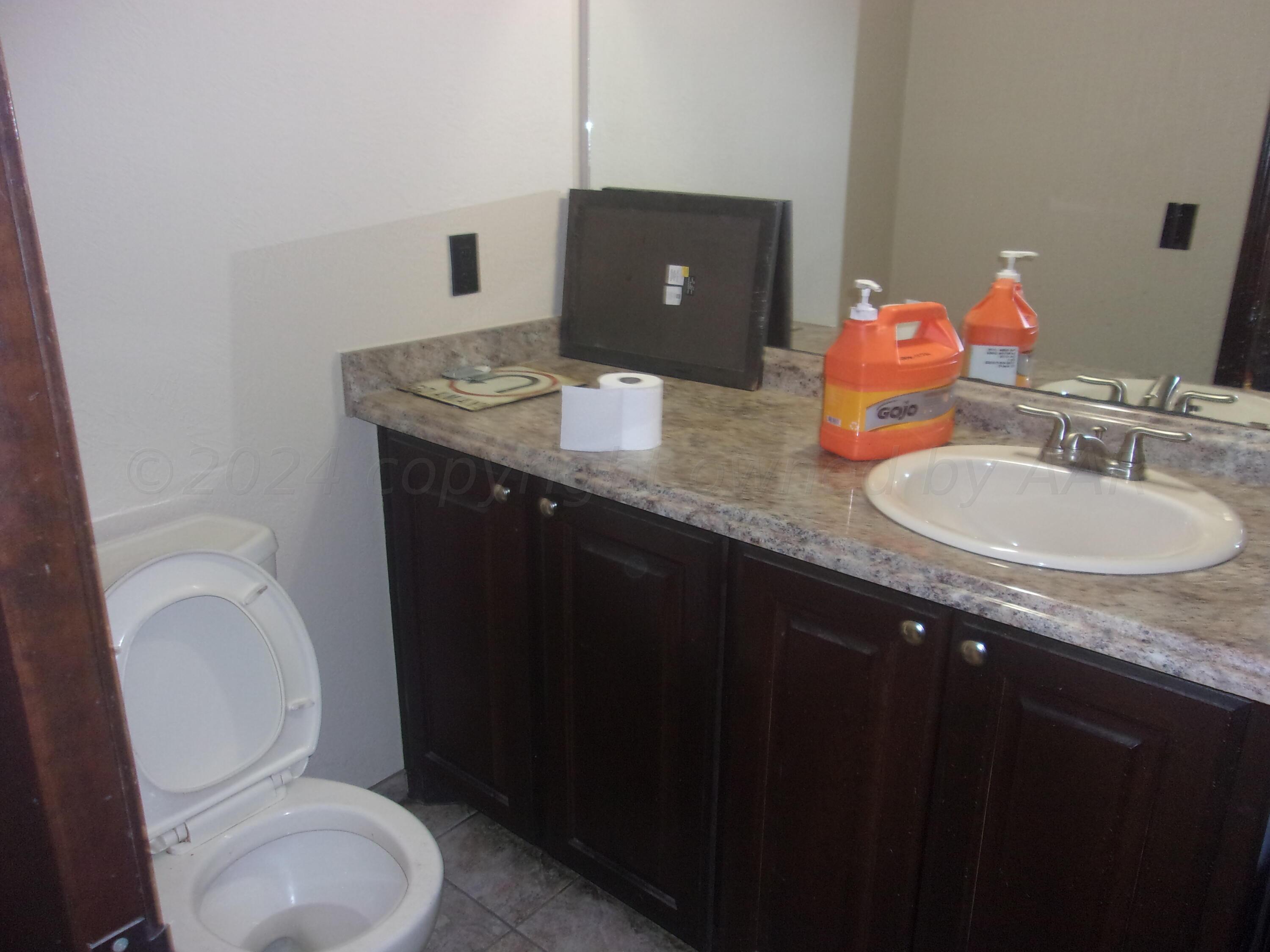 109 Pine Street Property Photo 36