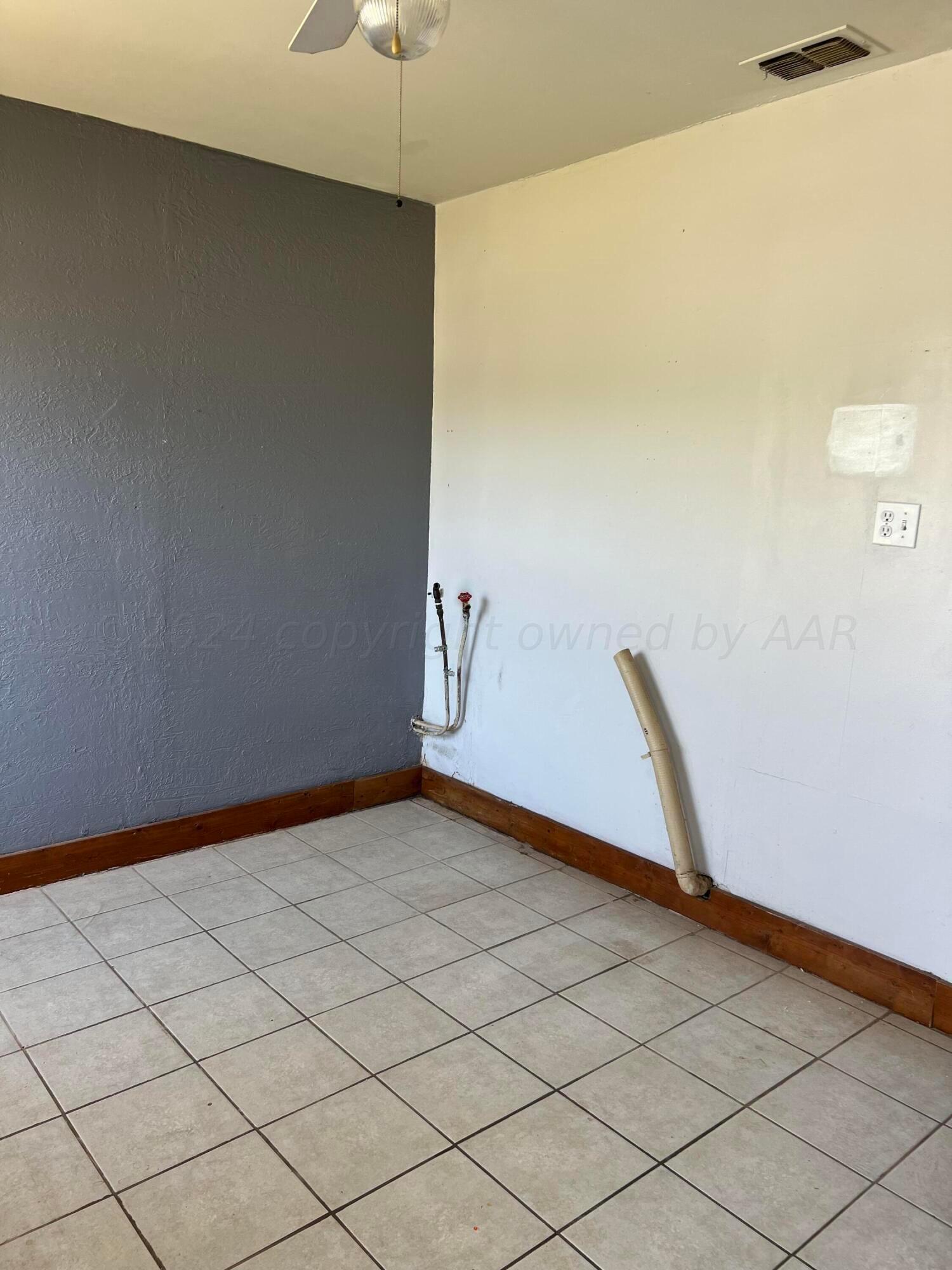 715 Ave Q Property Photo 15