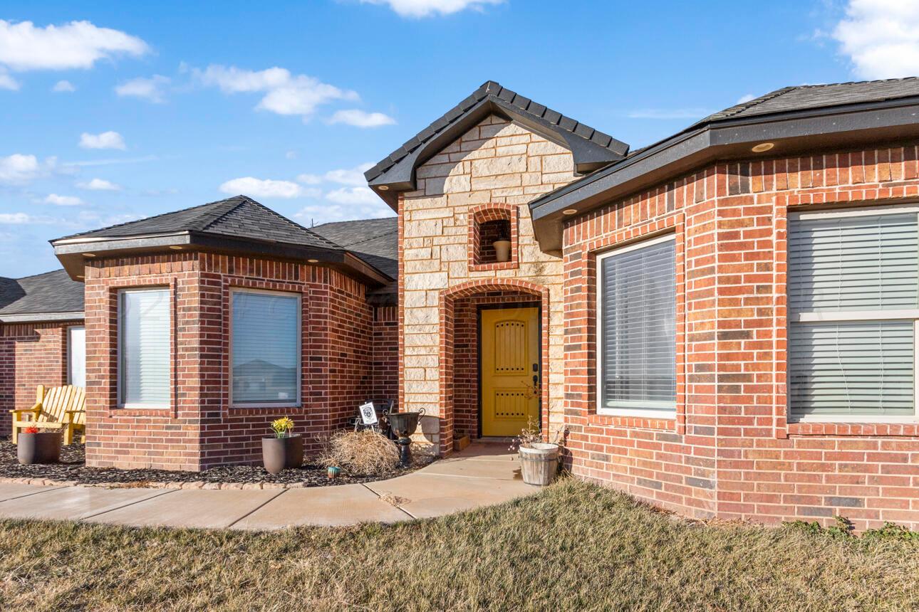 7550 Outlook Avenue Property Photo