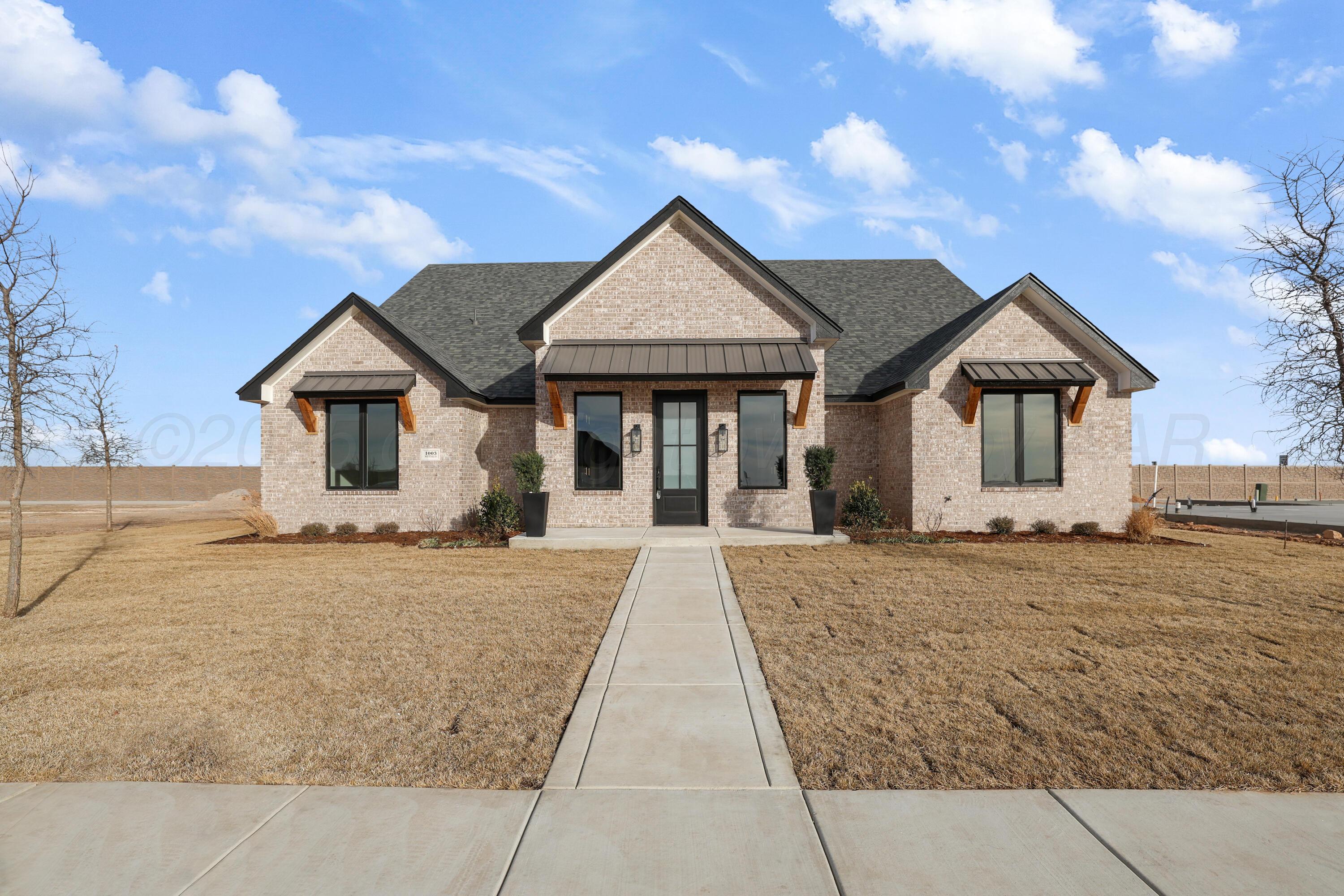 1003 White Tail Lane Property Photo