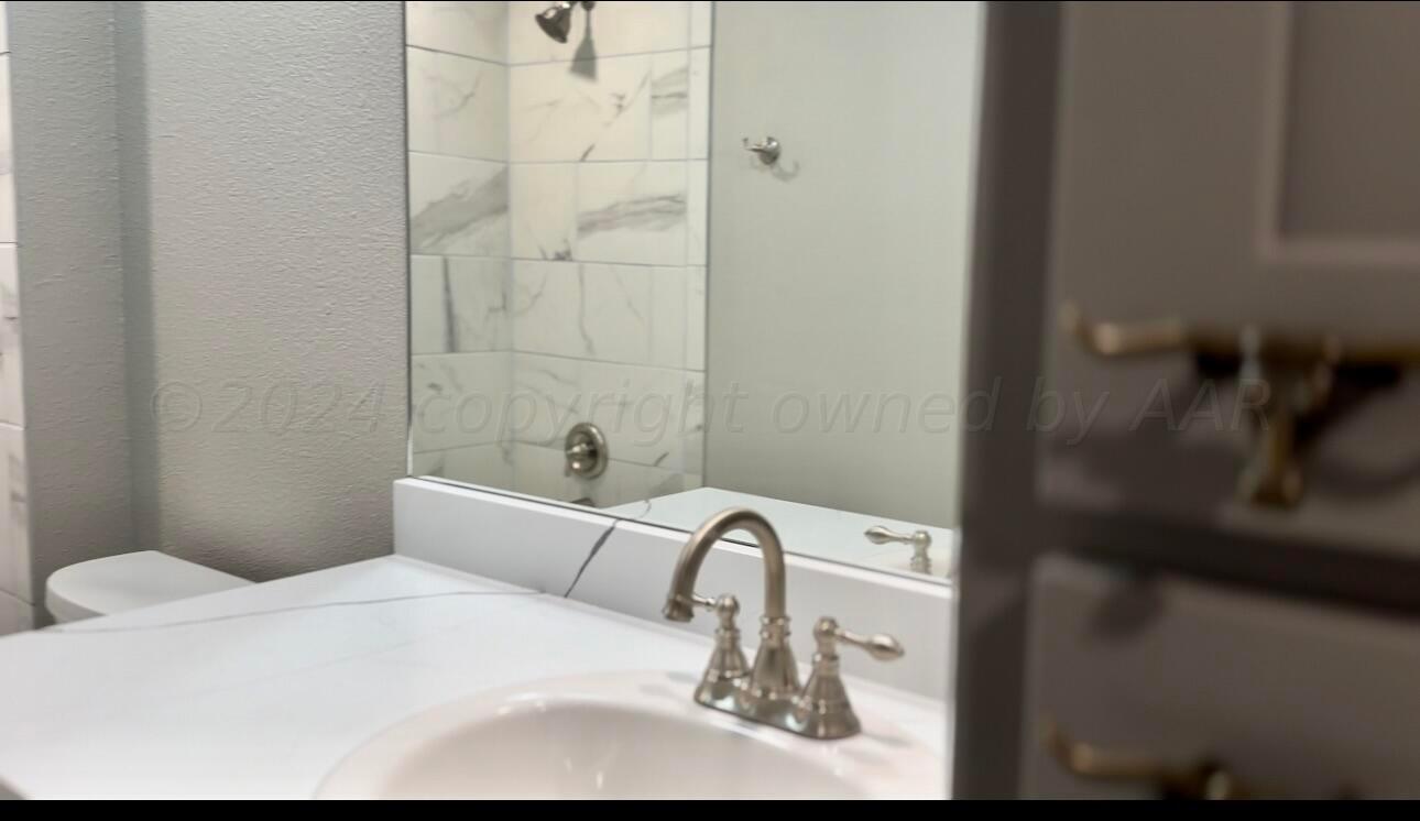 850 Main Street Property Photo 15