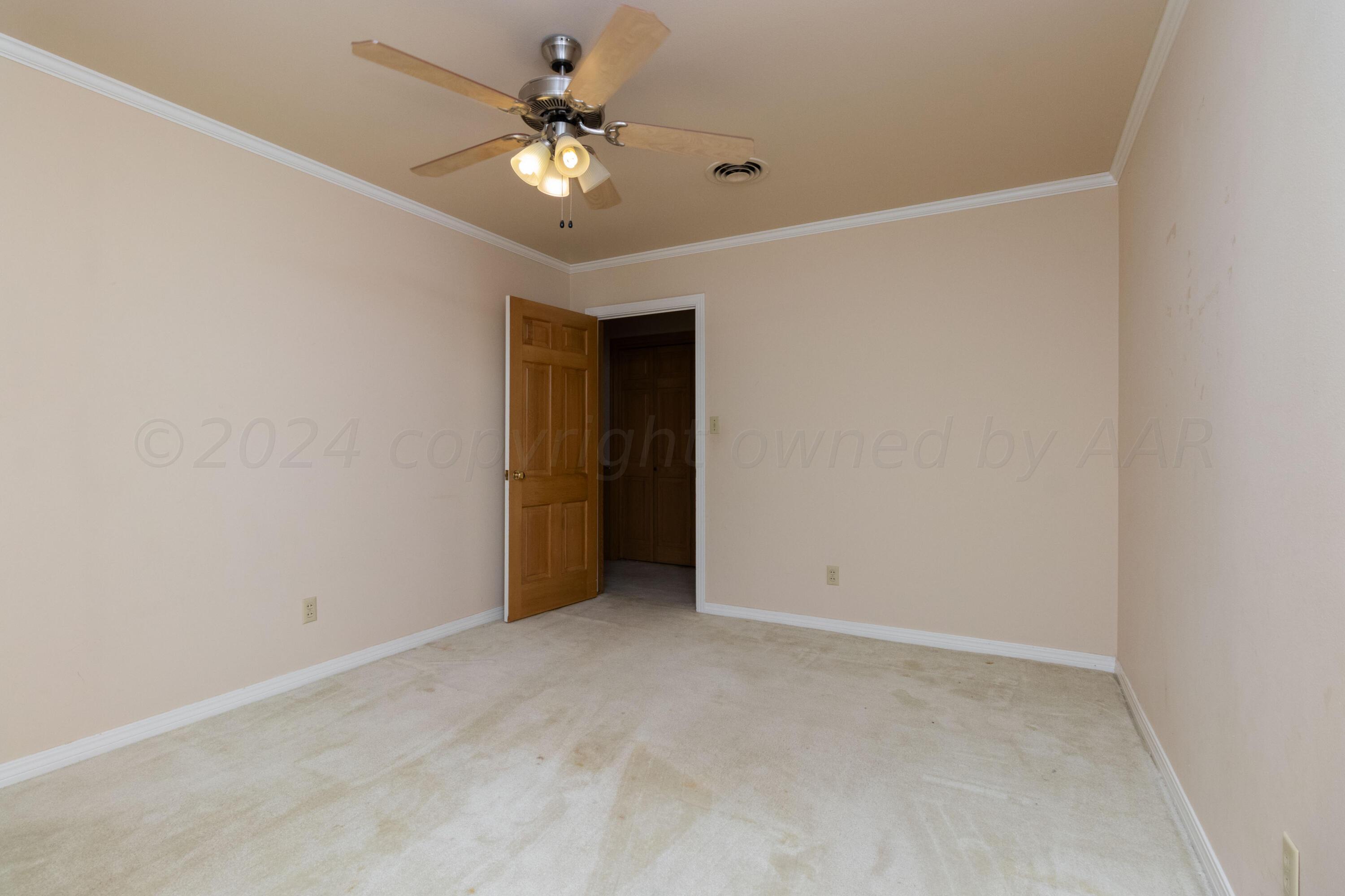 2601 10th Avenue Property Photo 24