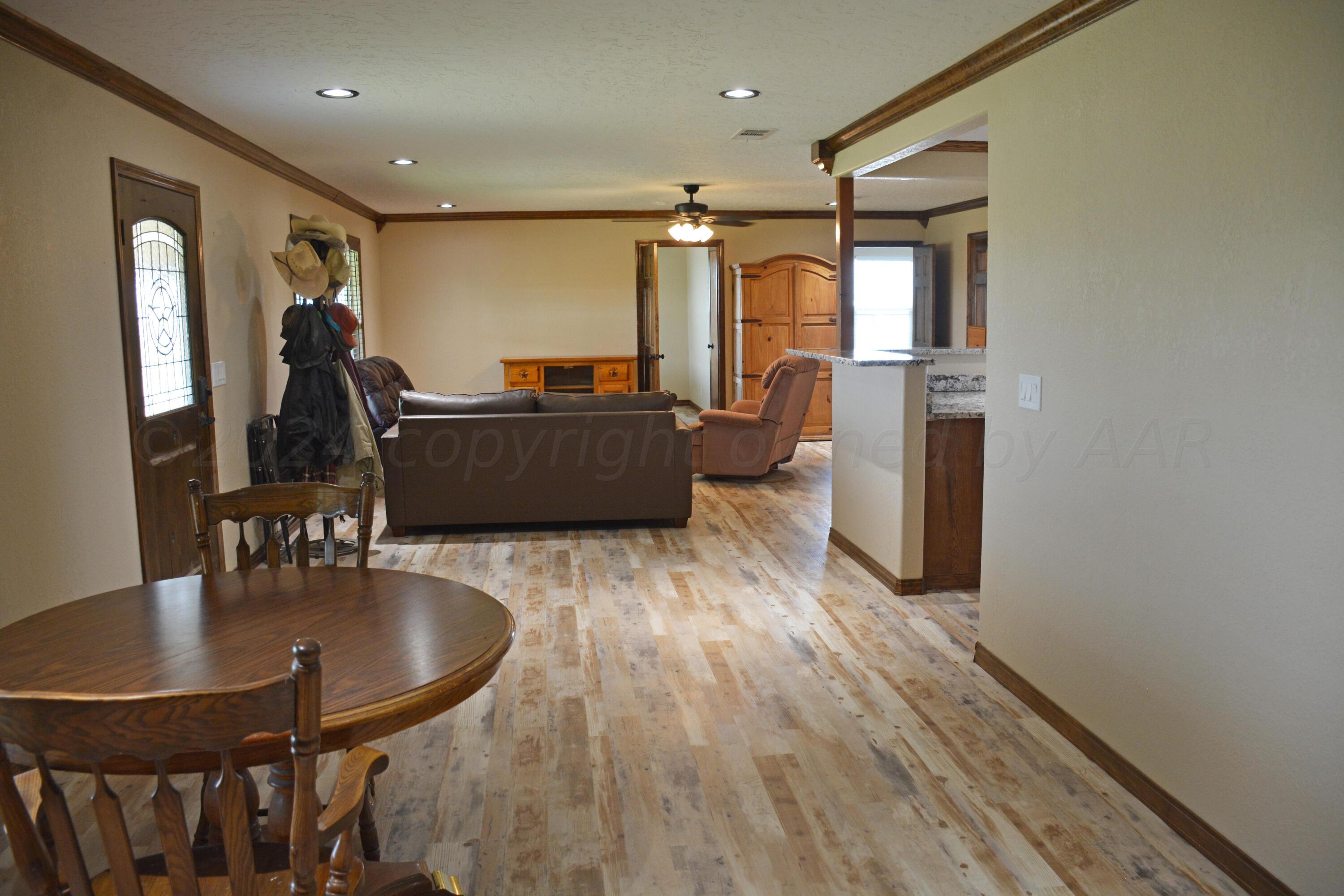 1159 Fm 1760 Property Photo 7