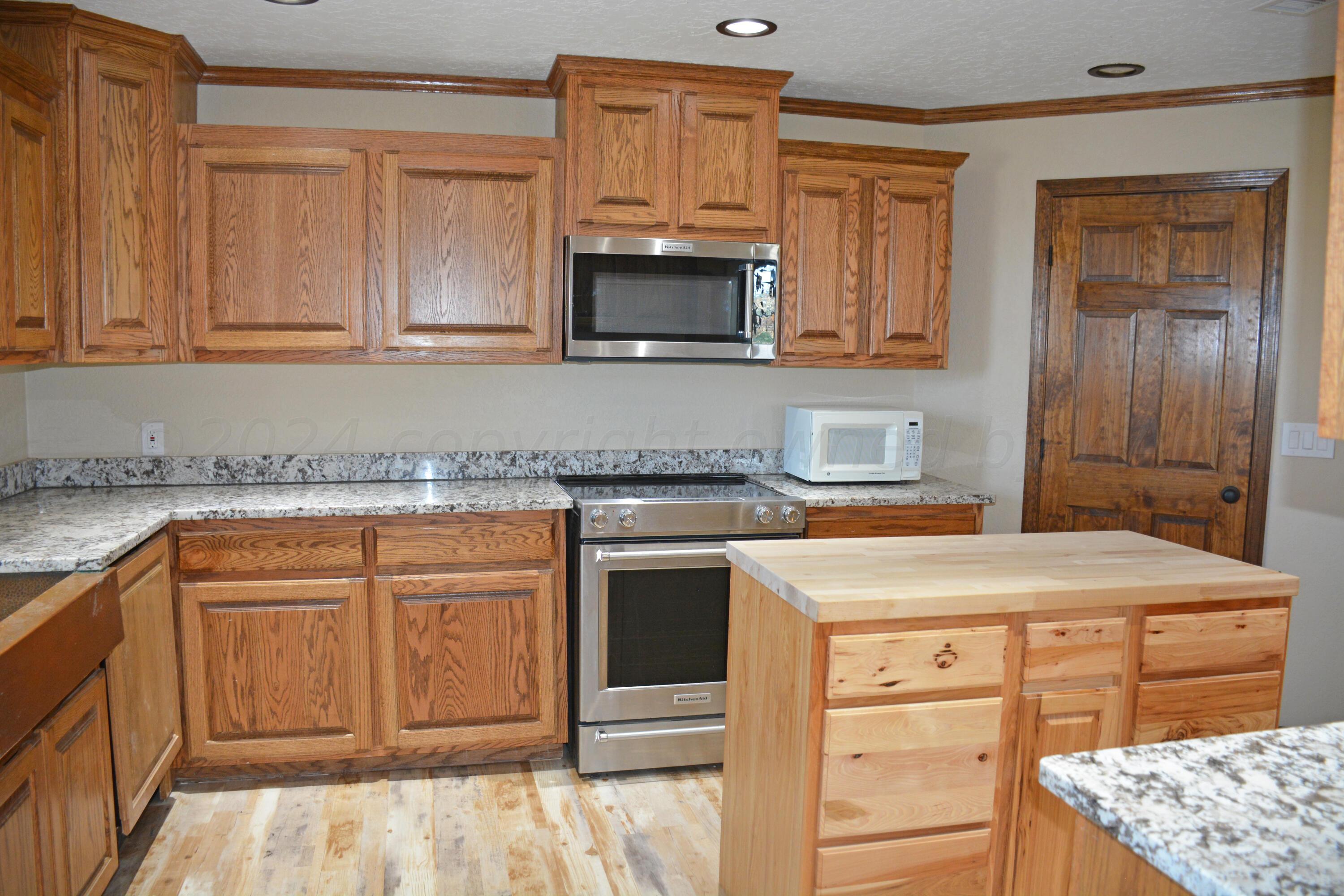 1159 Fm 1760 Property Photo 14