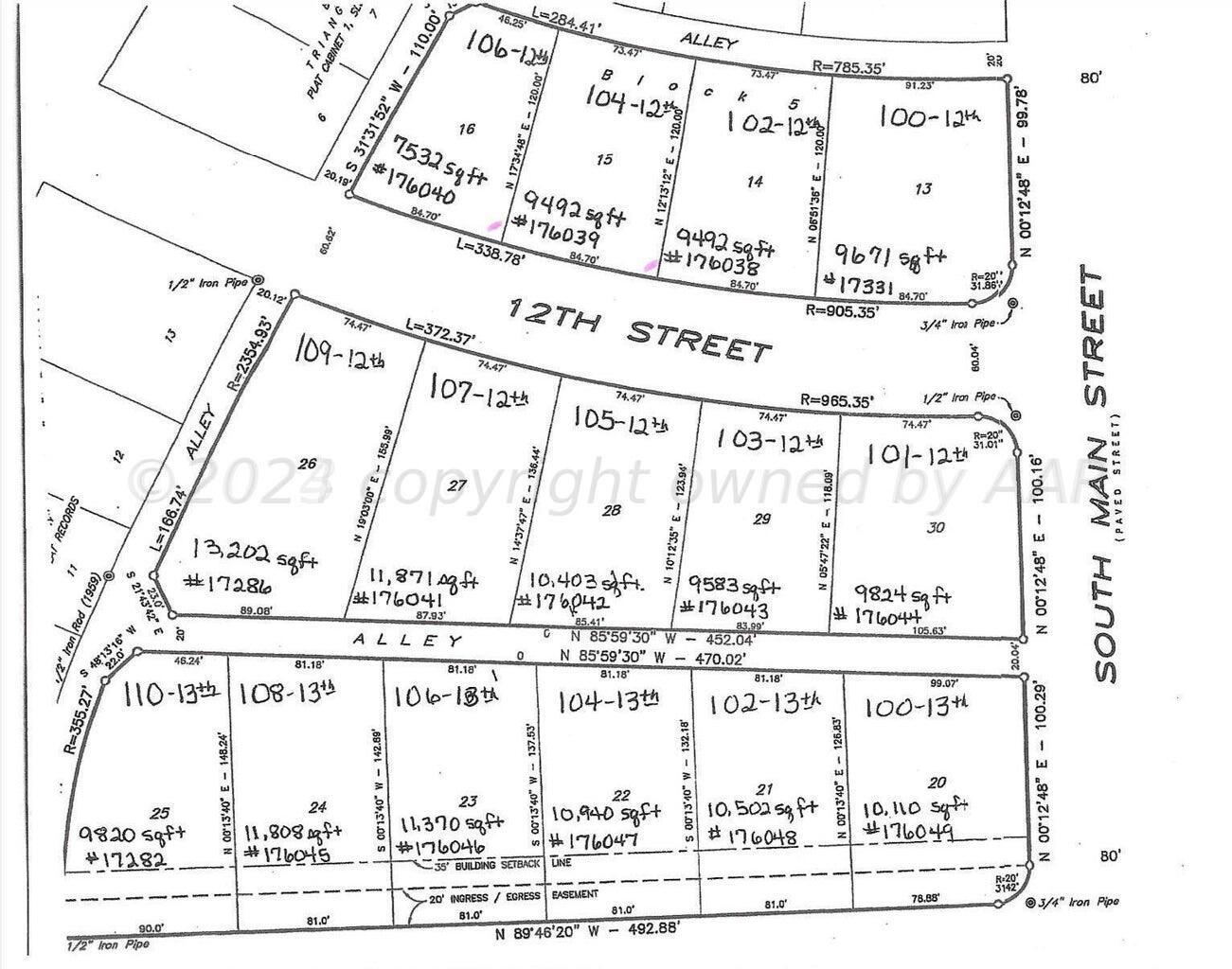 102 W 13th Street Property Photo 1