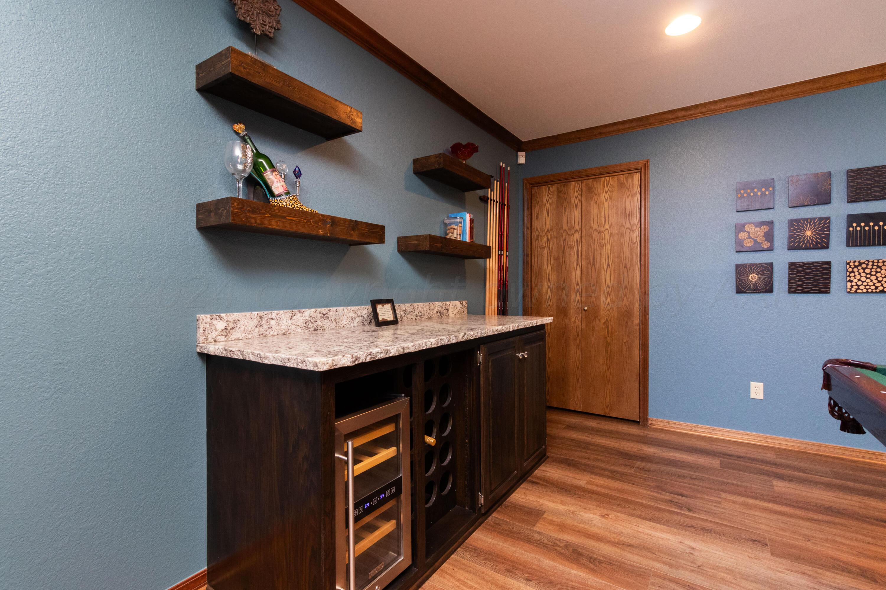 6401 Grantham Property Photo 21