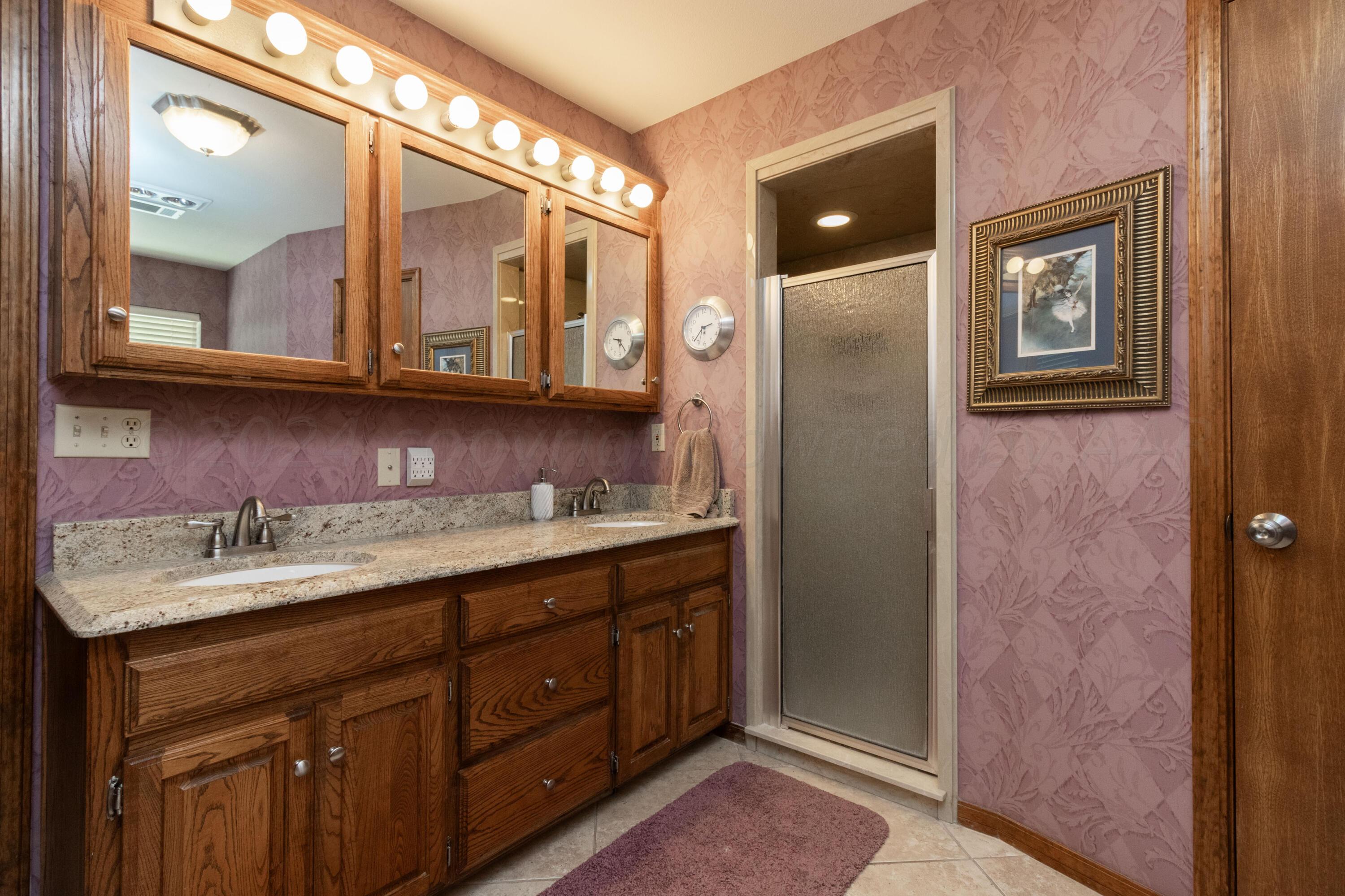 6401 Grantham Property Photo 29