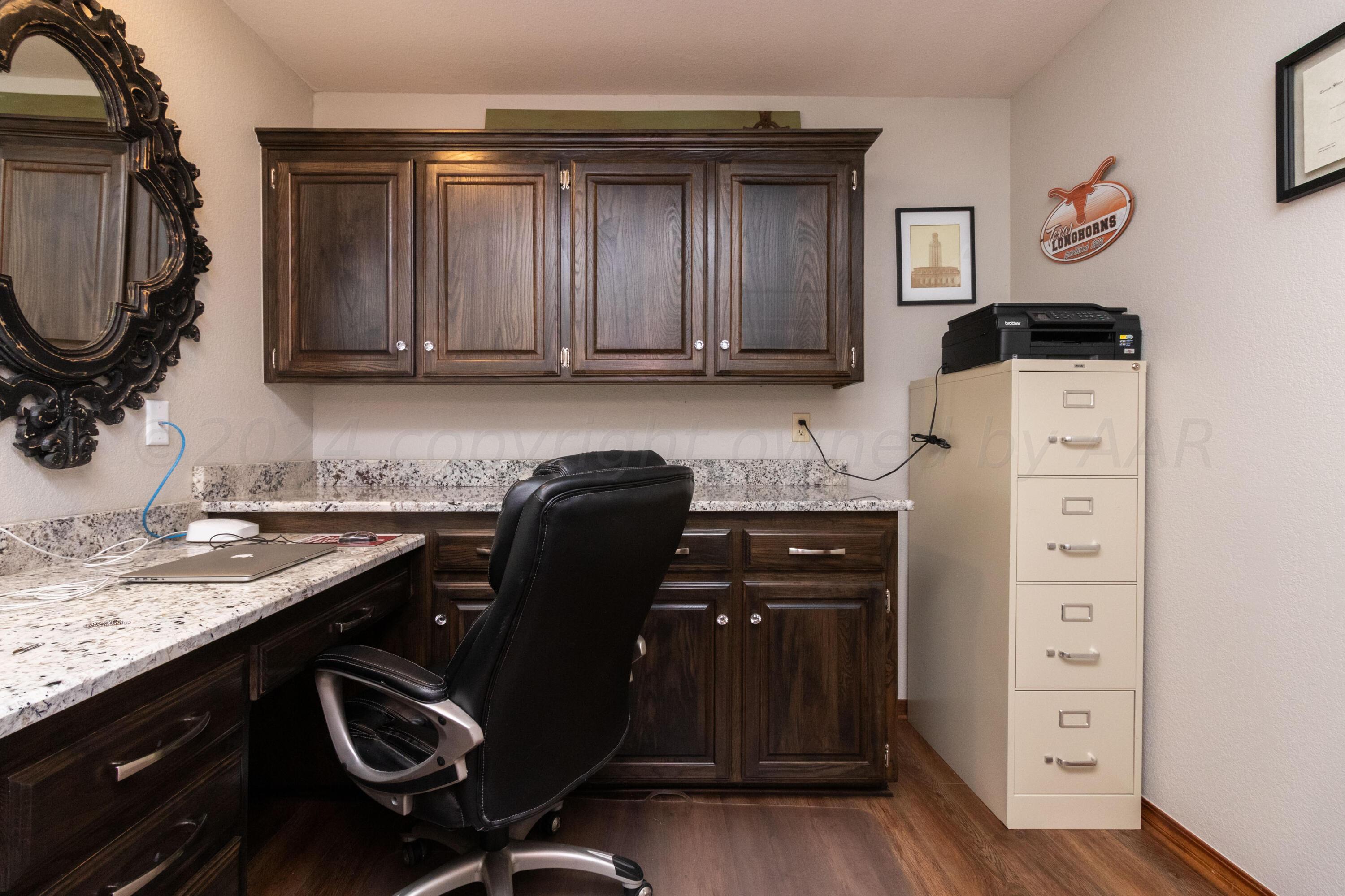 6401 Grantham Property Photo 38