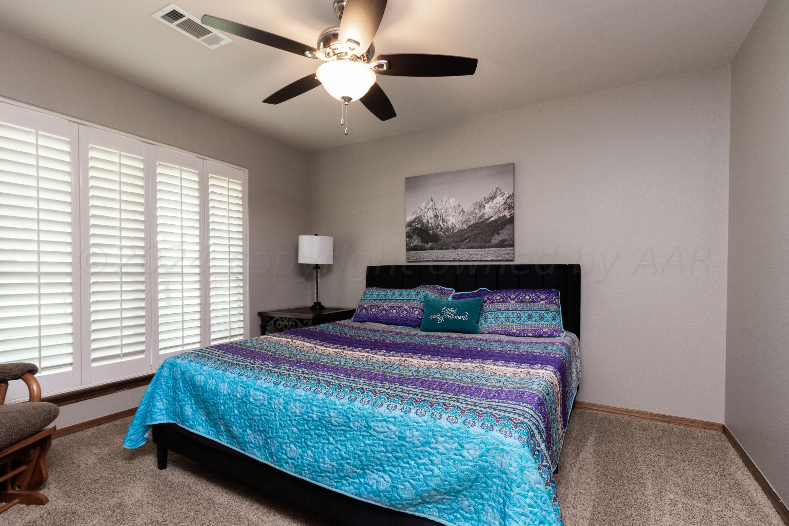 6401 Grantham Property Photo 39