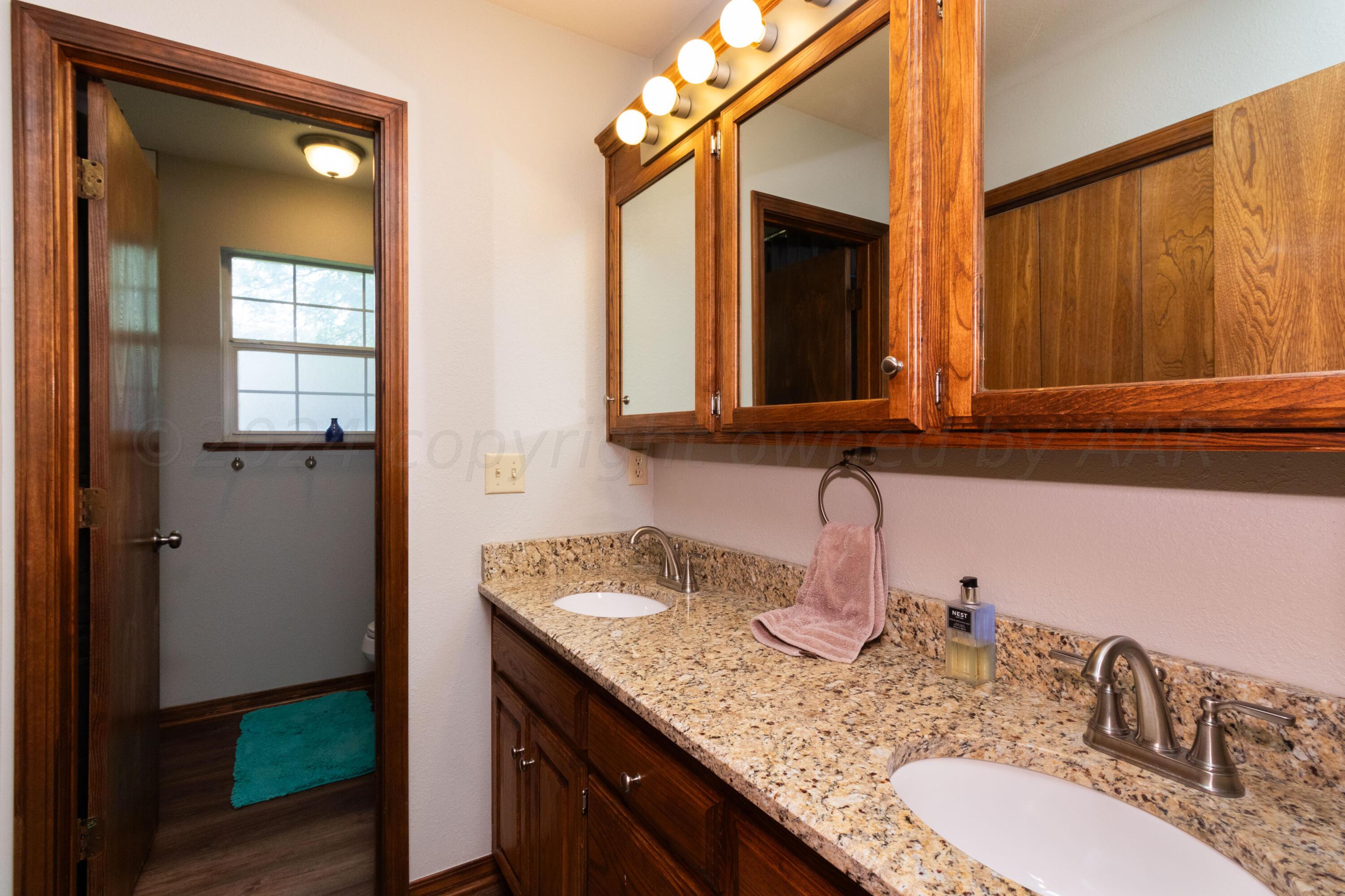 6401 Grantham Property Photo 41