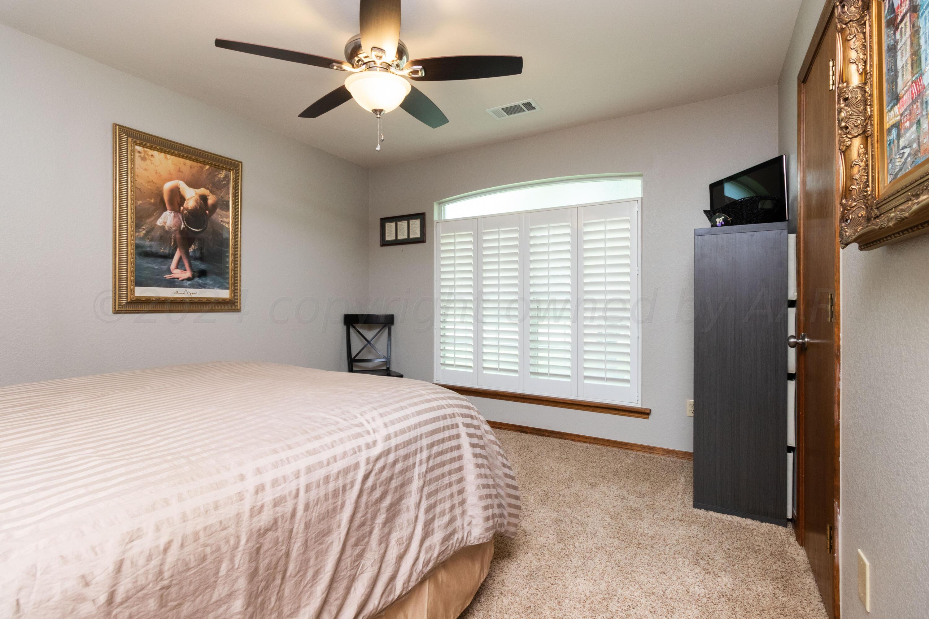 6401 Grantham Property Photo 43