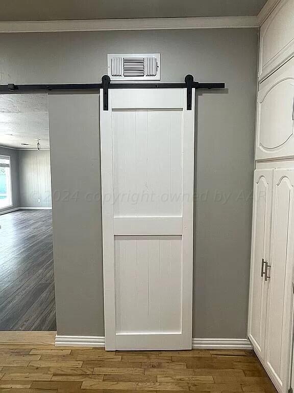 1201 East Avenue Property Photo 32