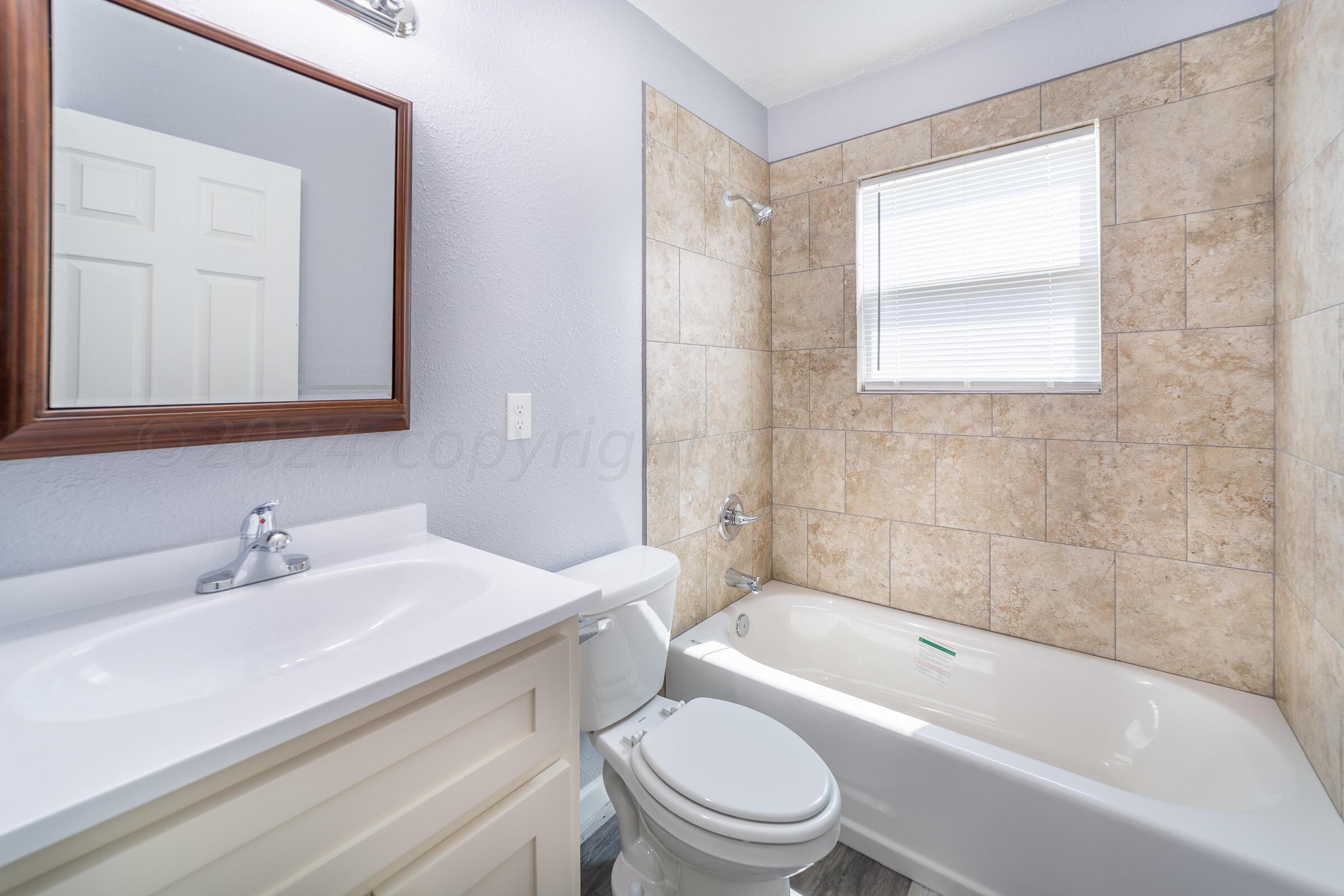1326 Dahlia Street Property Photo 12