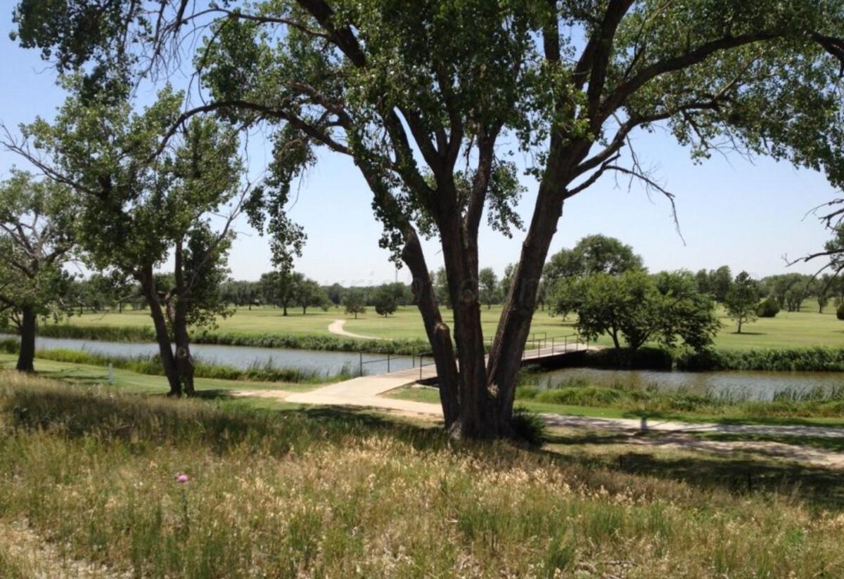 PD Creek Business Park Property Photo 1