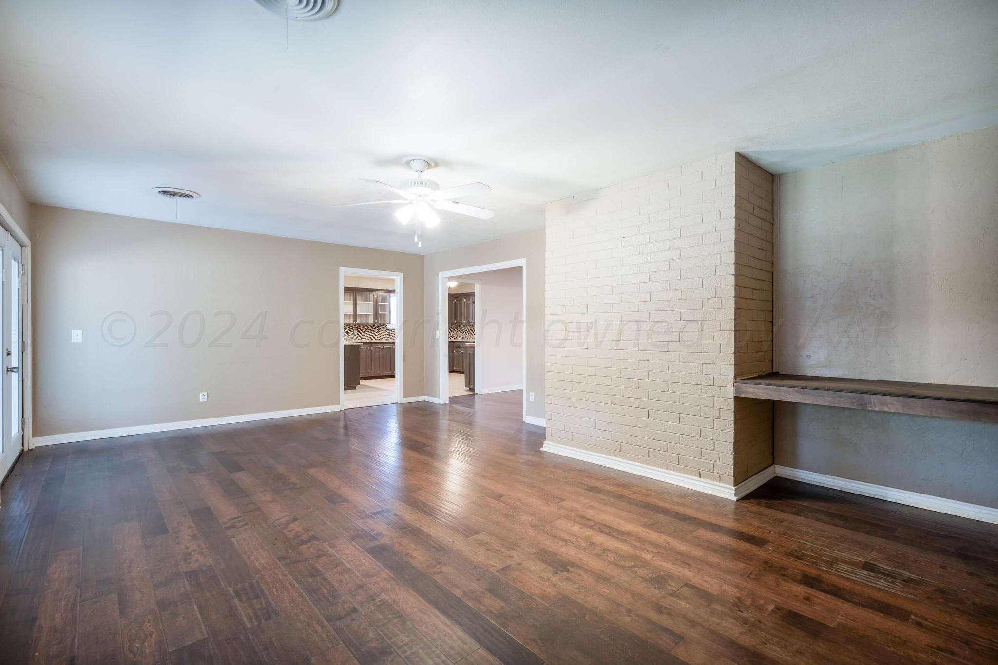 8404 Olympia Drive Property Photo 6