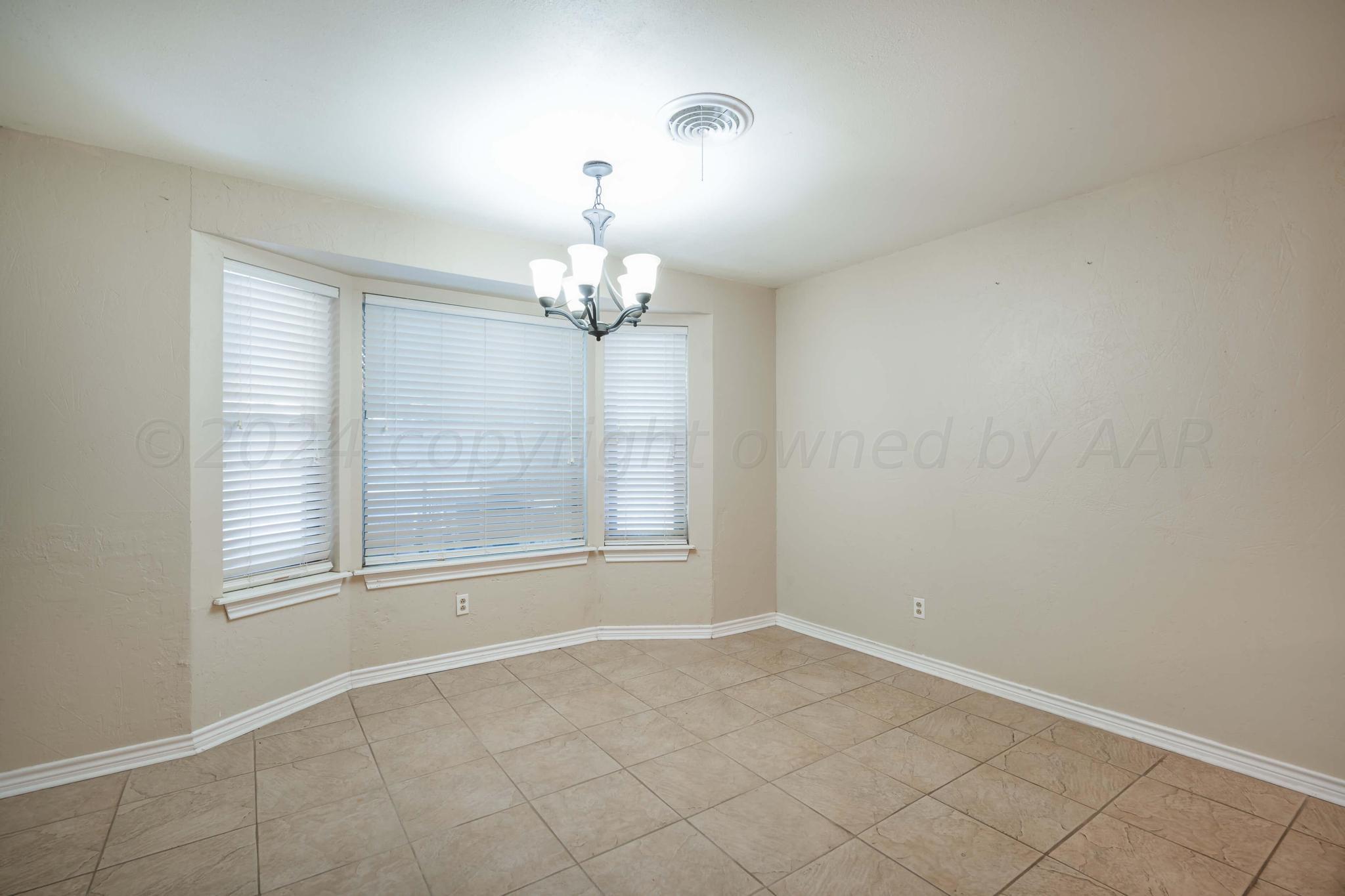 8404 Olympia Drive Property Photo 10