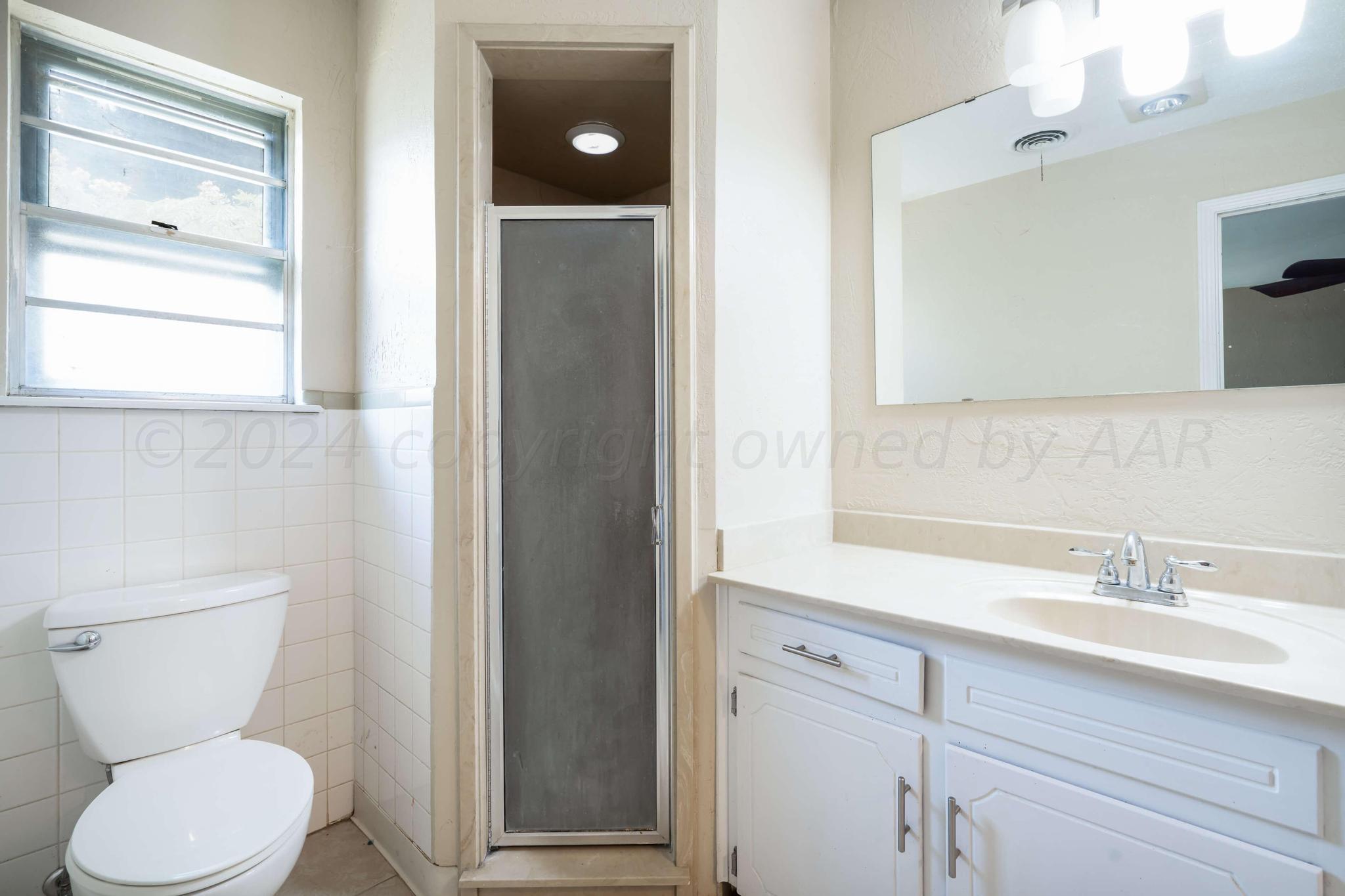 8404 Olympia Drive Property Photo 13