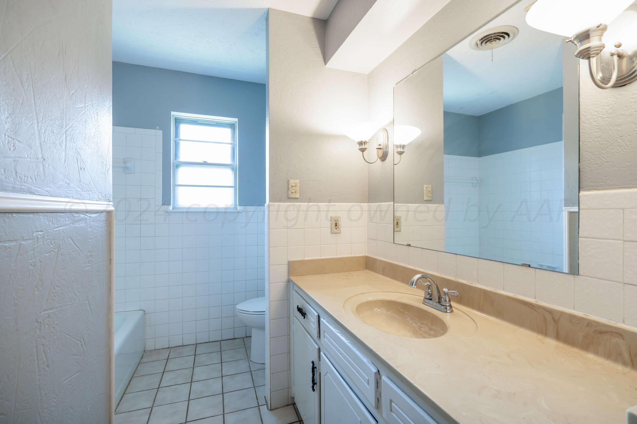 8404 Olympia Drive Property Photo 16