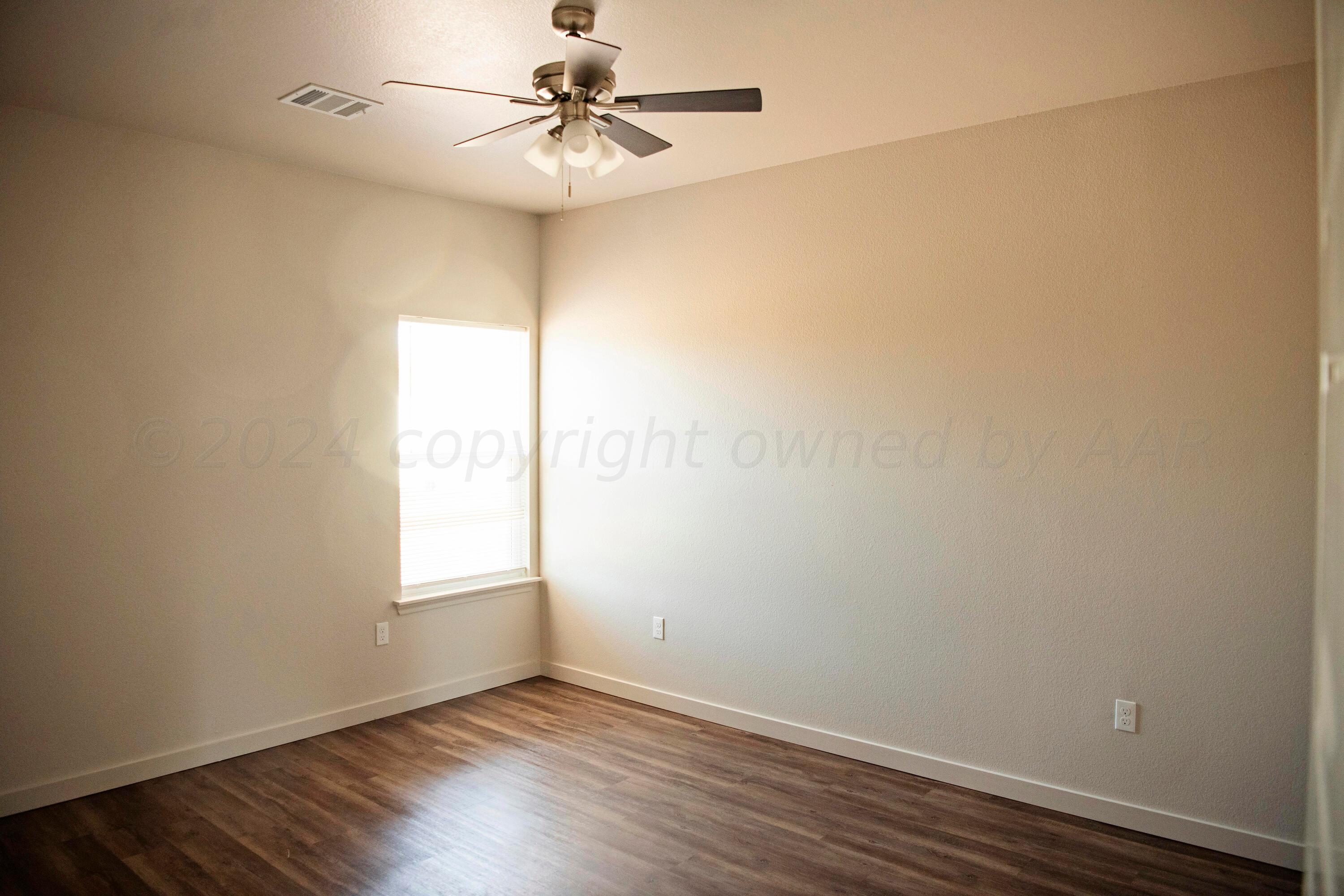 24-7509 Property Photo 18
