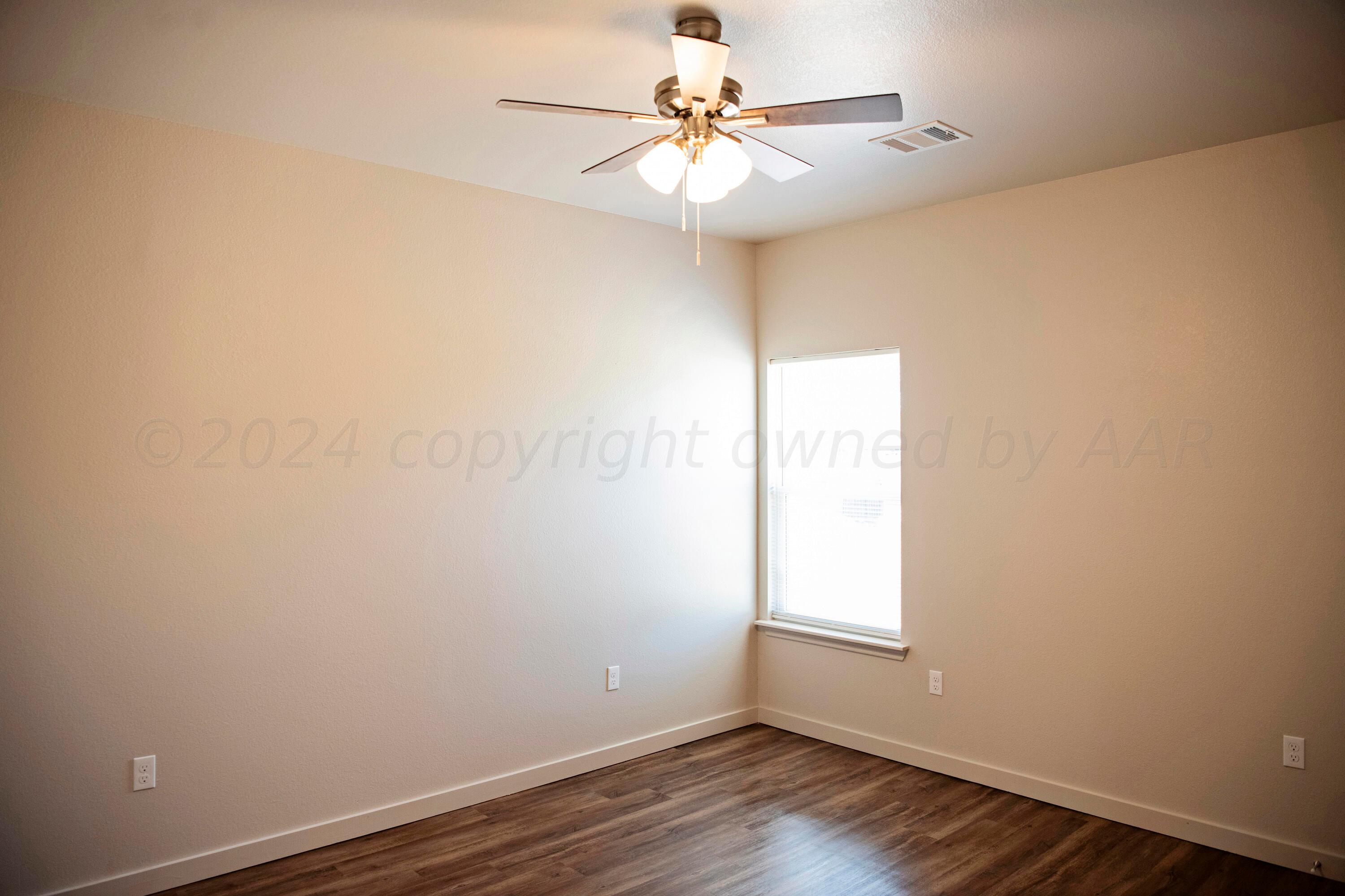 24-7509 Property Photo 22